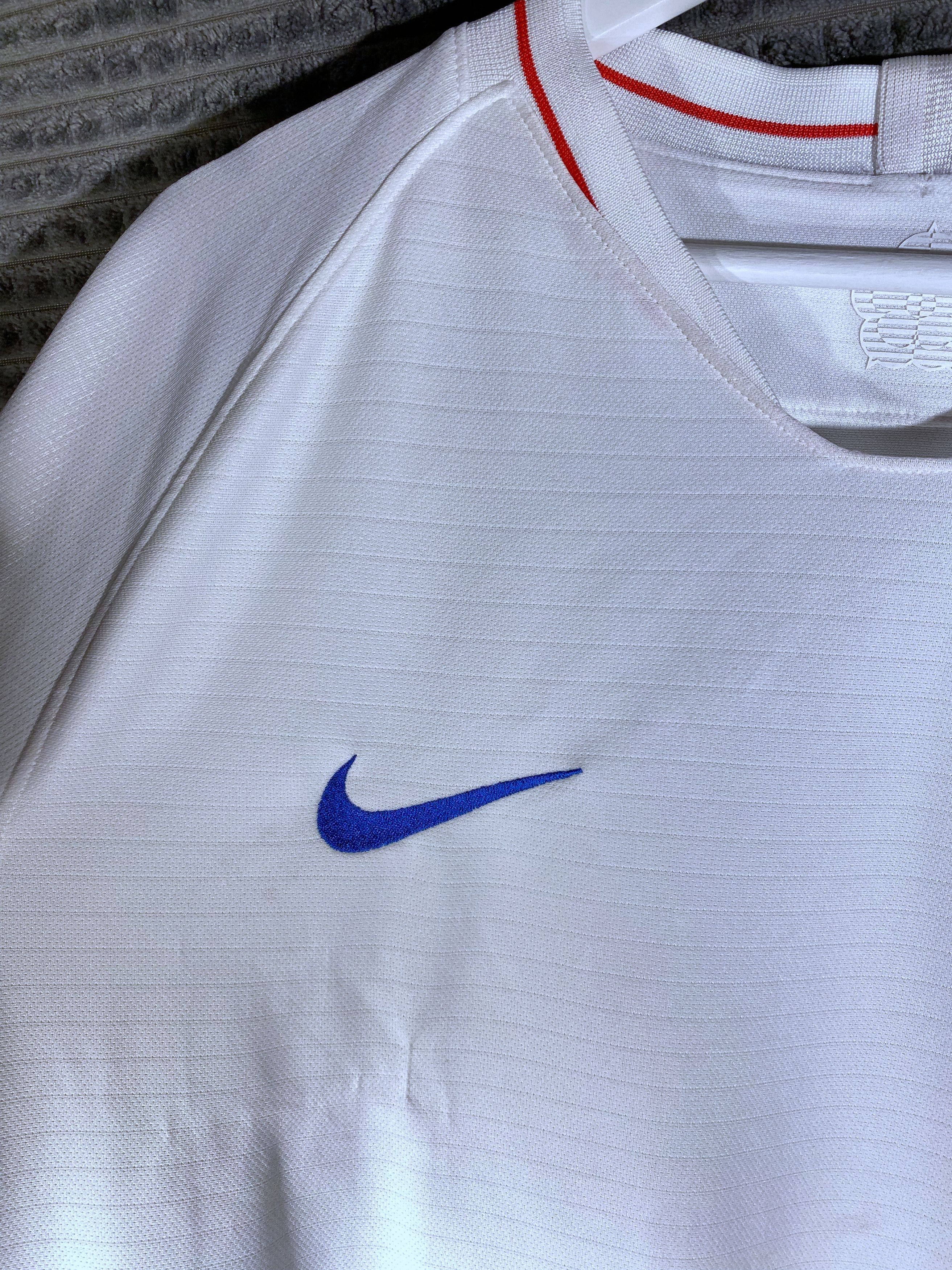 Nike England Nike 2018 Soccer Jersey football shirt size XL Size US XL / EU 56 / 4 - 3 Thumbnail