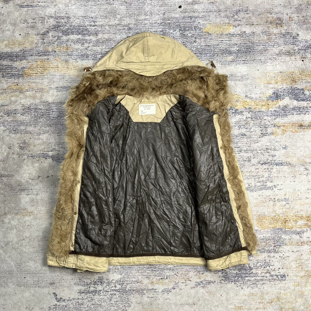 General Research × Japanese Brand × Tomorrowland Macphee division field jacket fur hoodie smock jacket Size US M / EU 48-50 / 2 - 9 Thumbnail