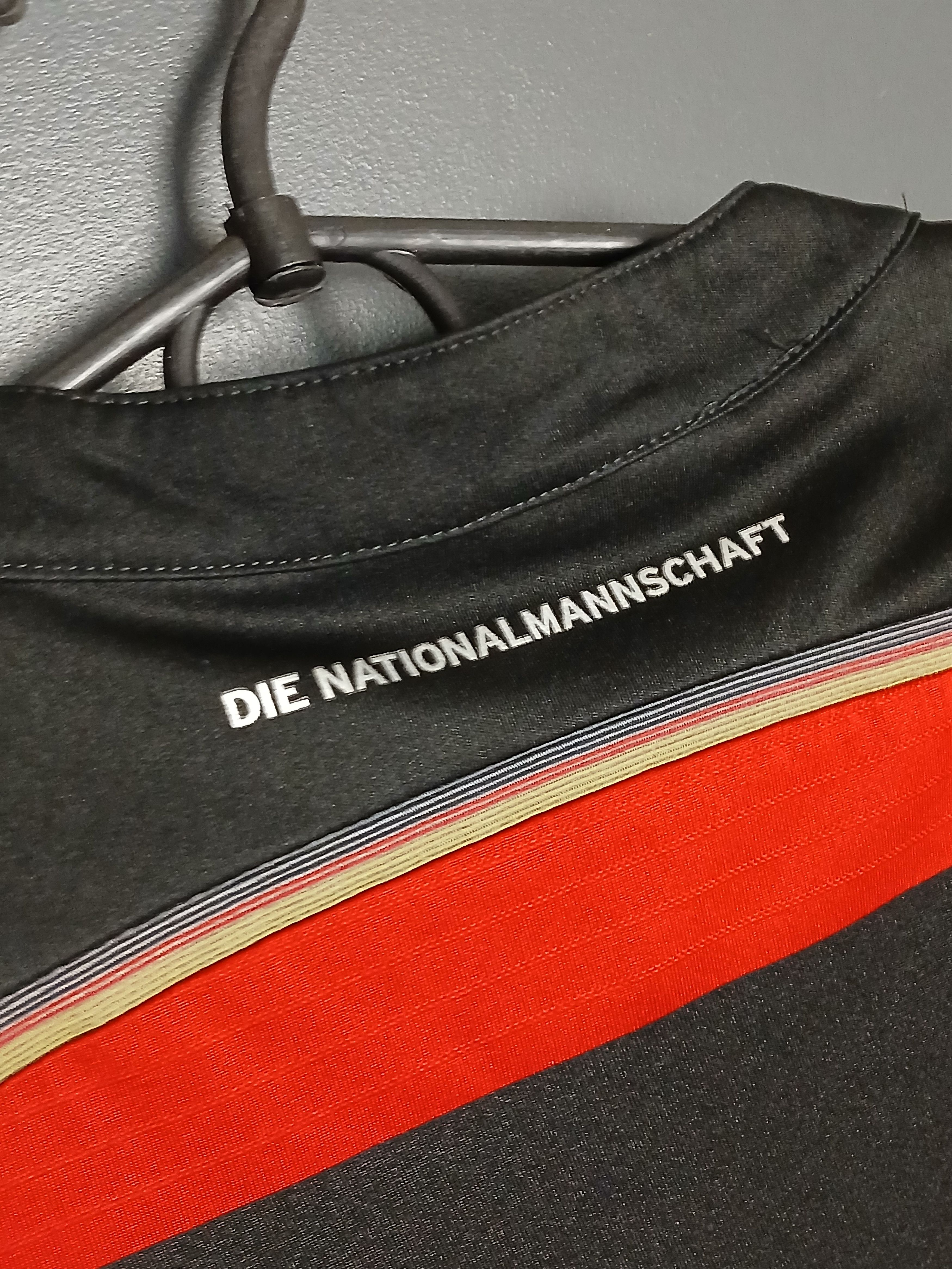 Other Germany National Team 2014/2015 Away Football Jersey T-Shirt Size US M / EU 48-50 / 2 - 4 Thumbnail