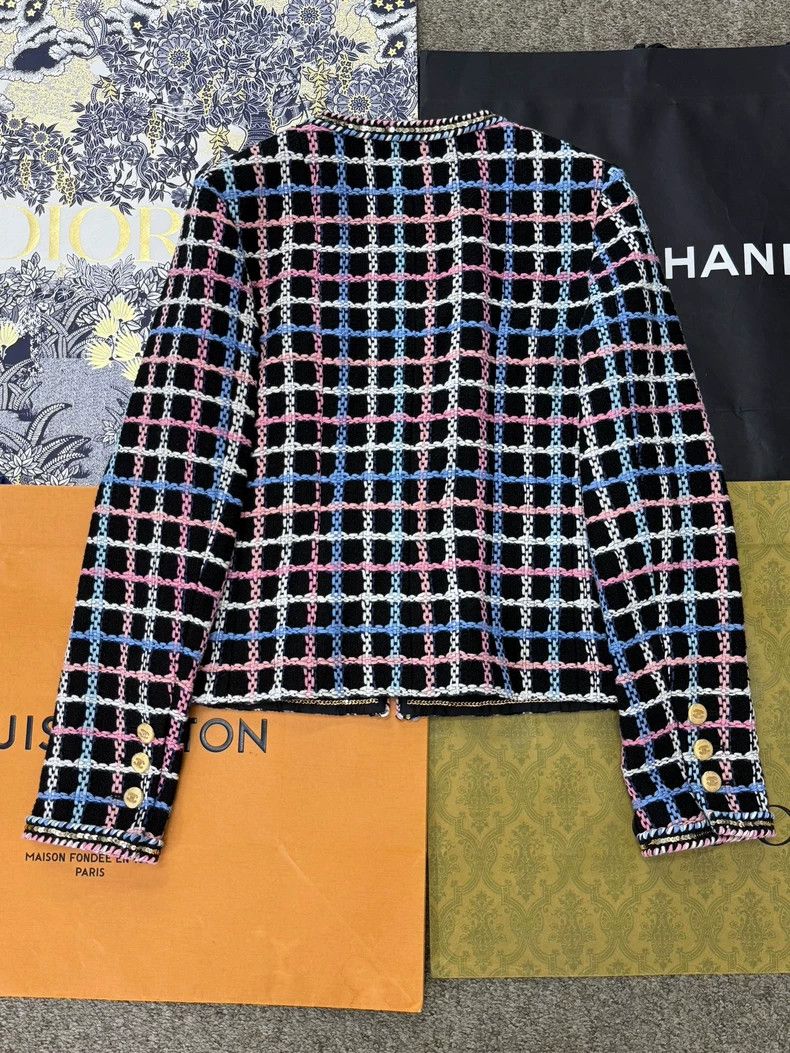 Chanel Chanel Colorful plaid tweed four-pocket jacket Size XS / US 0-2 / IT 36-38 - 3 Thumbnail