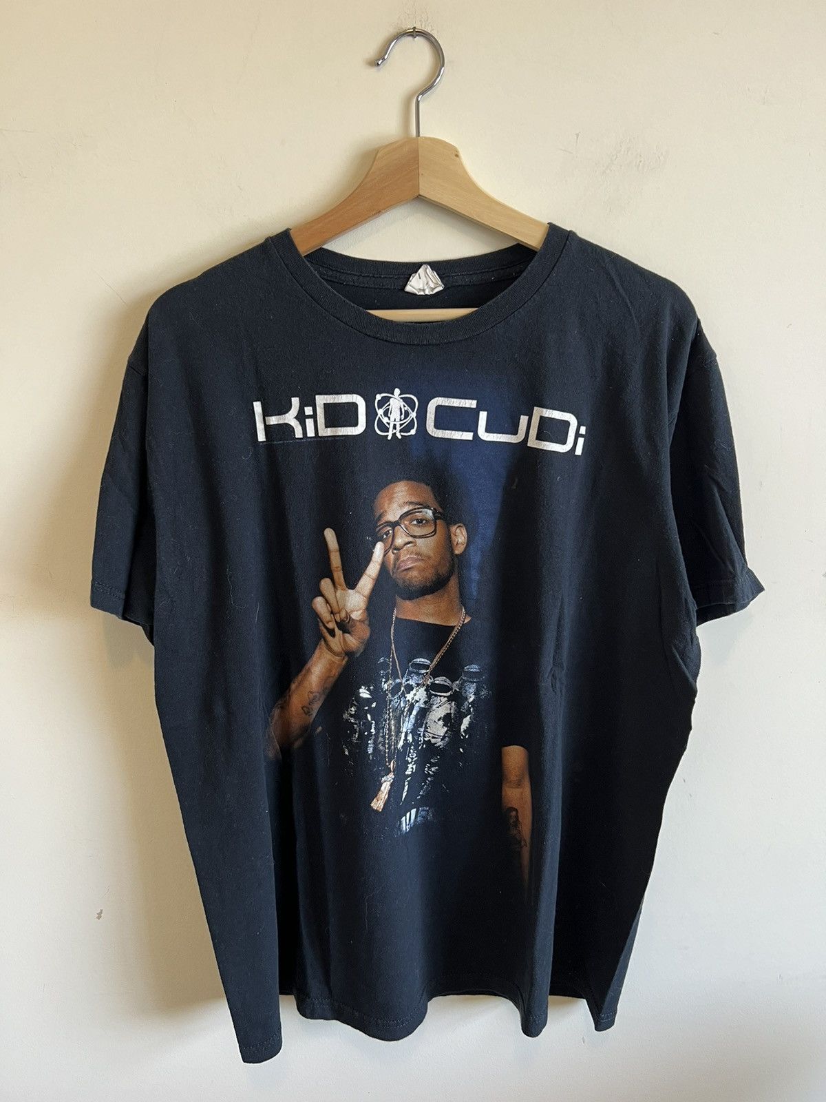 Band Tees 2010 KID CUDI TOUR TEE Y2K 2000s Size US XL / EU 56 / 4 - 1 Thumbnail