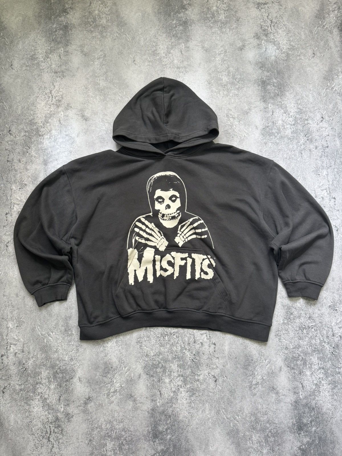 Band Tees × Misfits Misfits H&M skull logo hoodie rock band tees merch Size US L / EU 52-54 / 3 - 1 Thumbnail