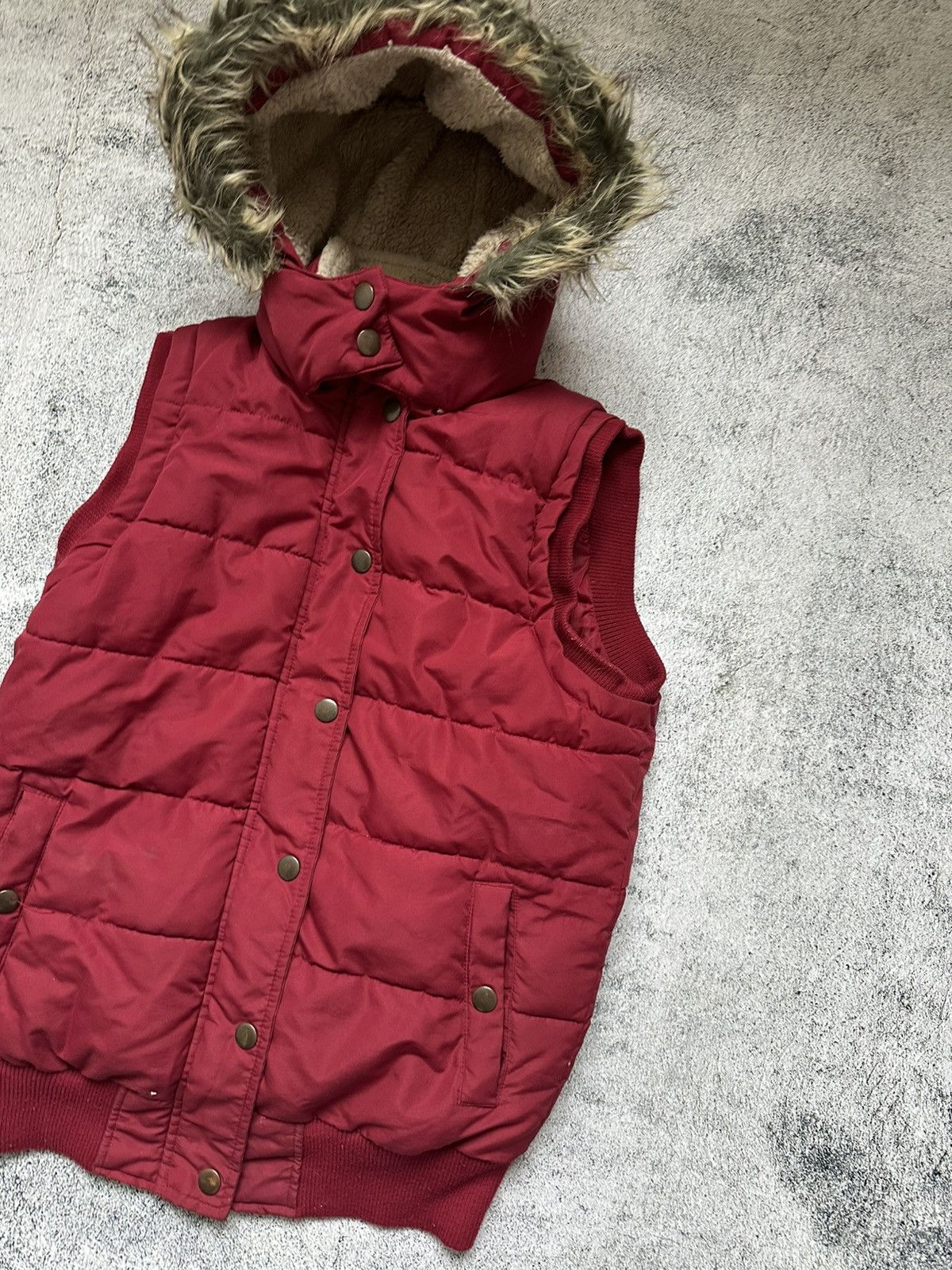 Japanese Brand Faux Fur Vest Y2K Style Women's Red Pockets Size M / US 6-8 / IT 42-44 - 4 Thumbnail