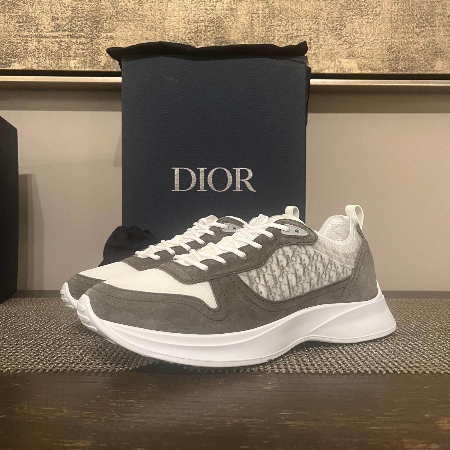 Dior o1rshd1 B25 Runner Suede Oblique Mesh Sneakers White/Green Size US 11 / EU 44 - 10 Thumbnail