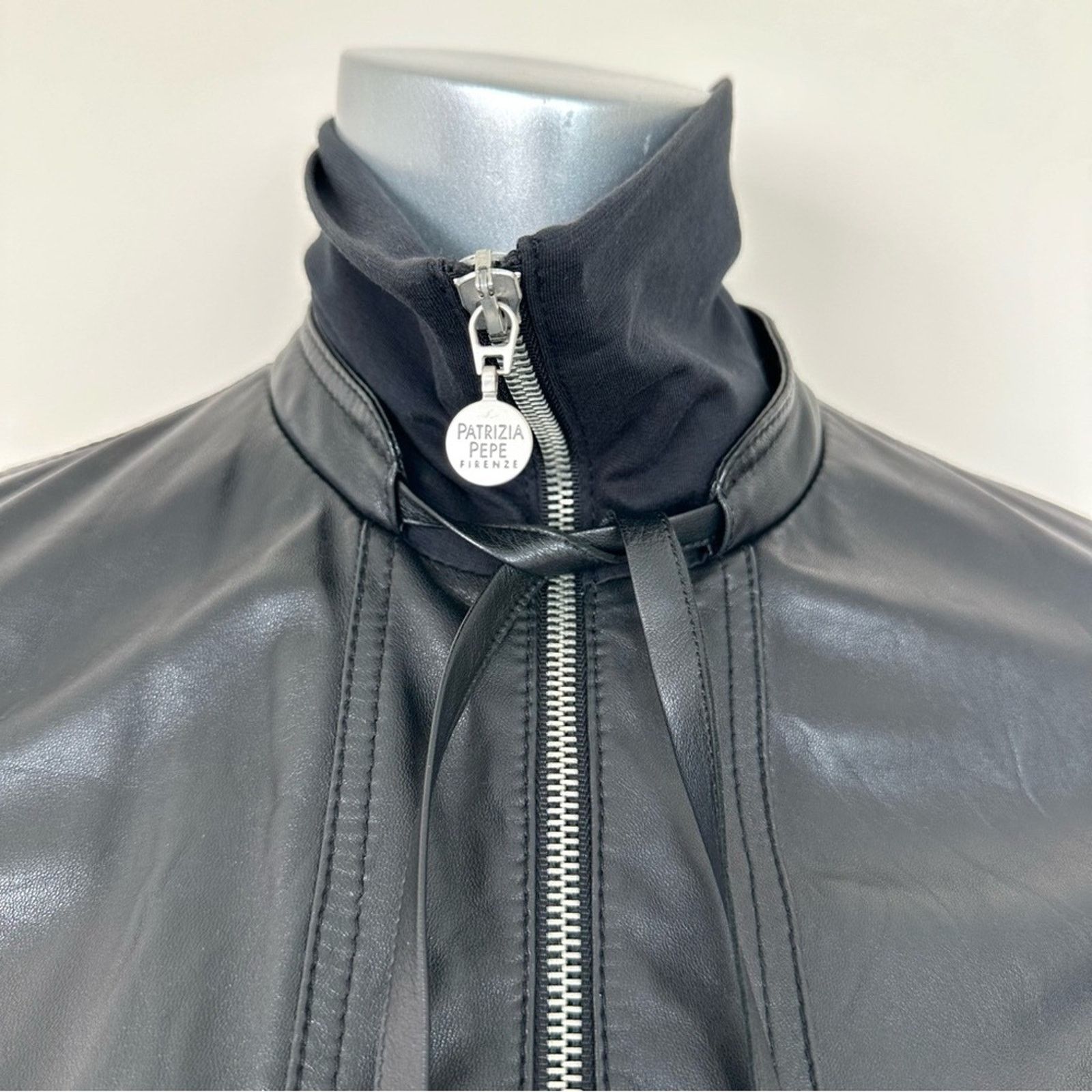 Patrizia Pepe Patrizia Pepe jacket size 42IT or 6 US Authentic Retail 750$ Size M / US 6-8 / IT 42-44 - 5 Thumbnail