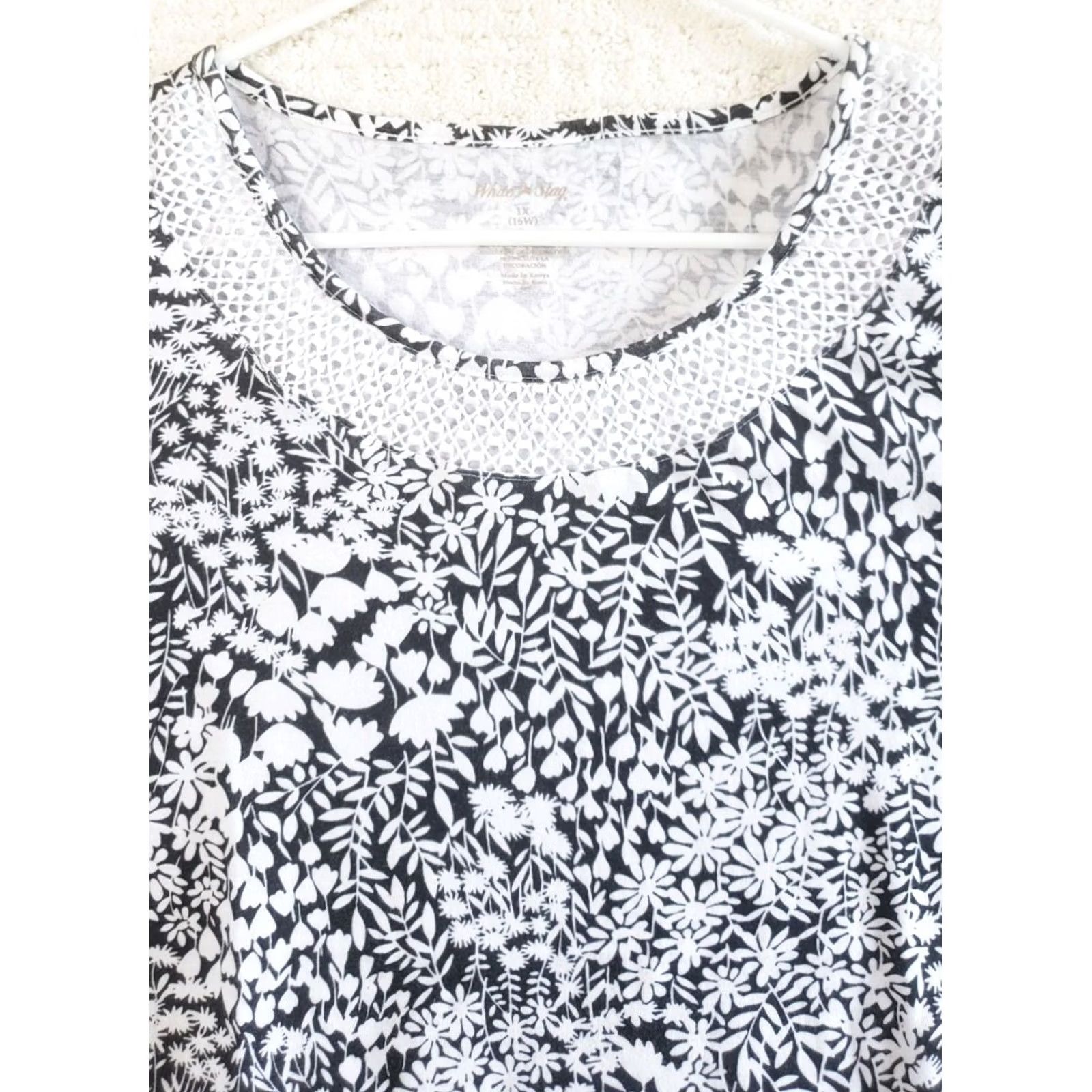 Vintage White Stag Women’s Blouse 1X Floral Round Crochet Neck Bell Sleeve Top Black White Shirt Ladies Tunic Summer Spring Fall Size XL / US 12-14 / IT 48-50 - 5 Thumbnail