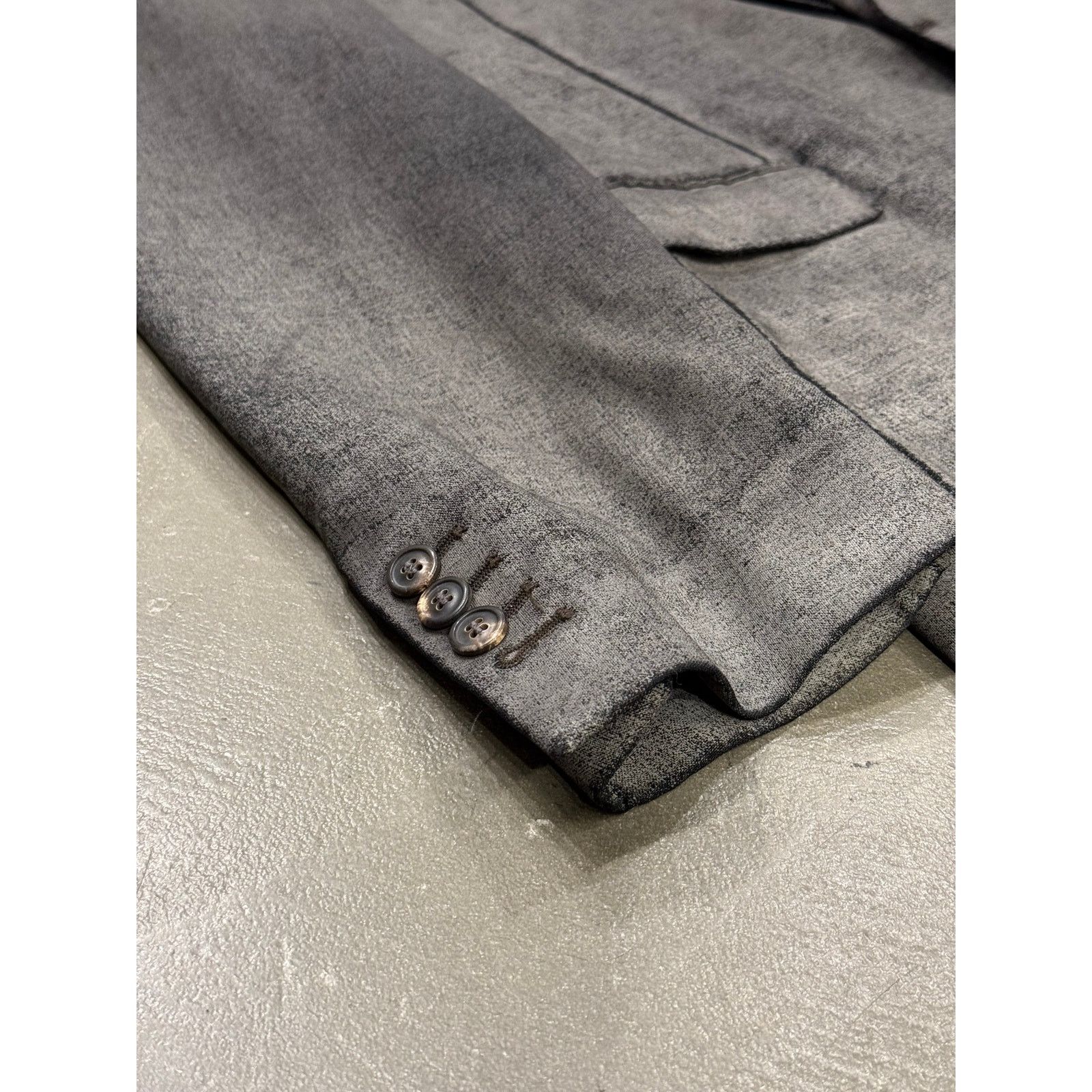 Maison Margiela A/W2008 Maison Margiela painted cracked blazer Size XL / US 12-14 / IT 48-50 - 2 Thumbnail