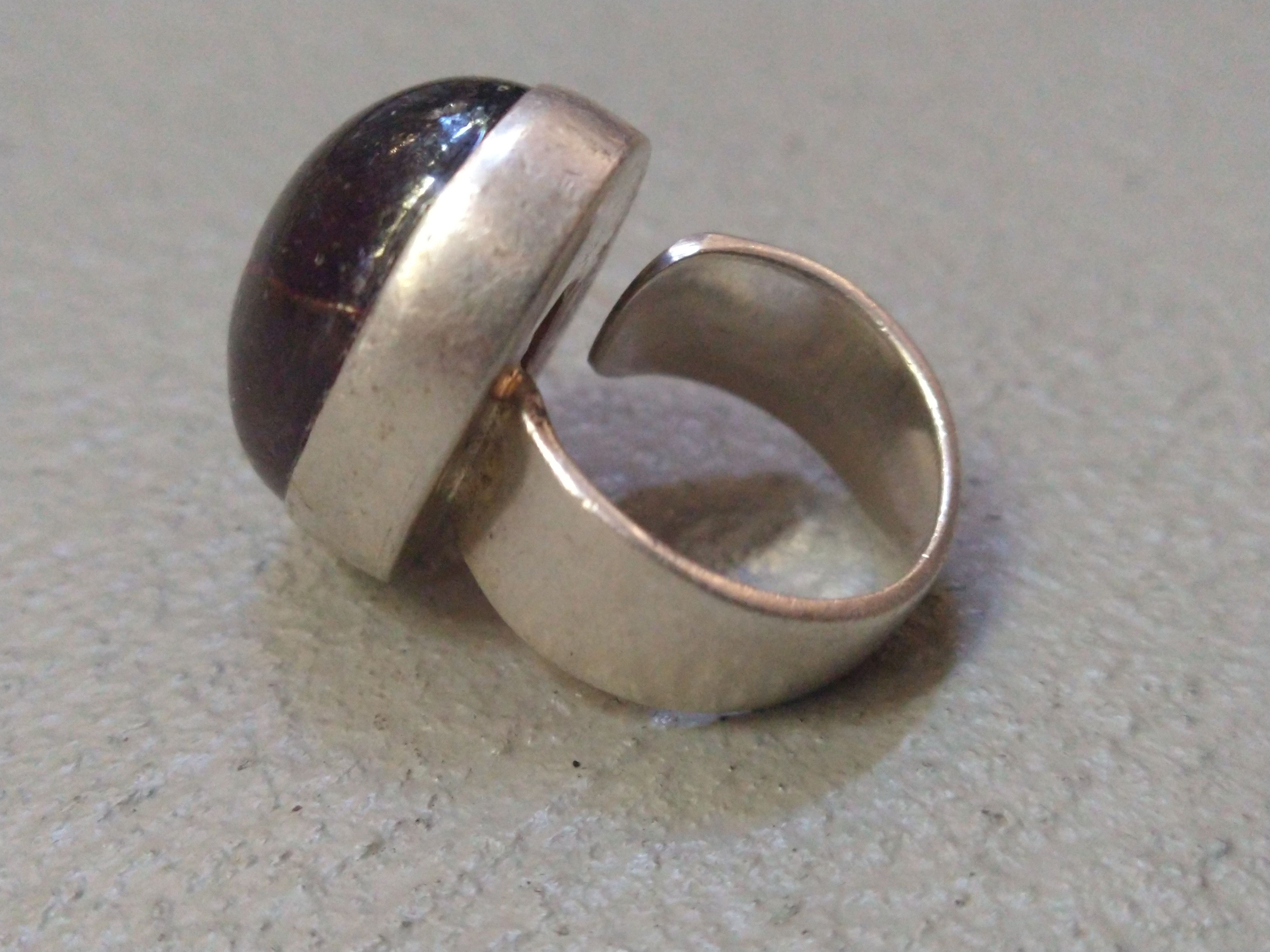 Jewelry Vintage Sterling Silver Ring Size 8 Amber Brown Oval Modern Size ONE SIZE - 4 Thumbnail