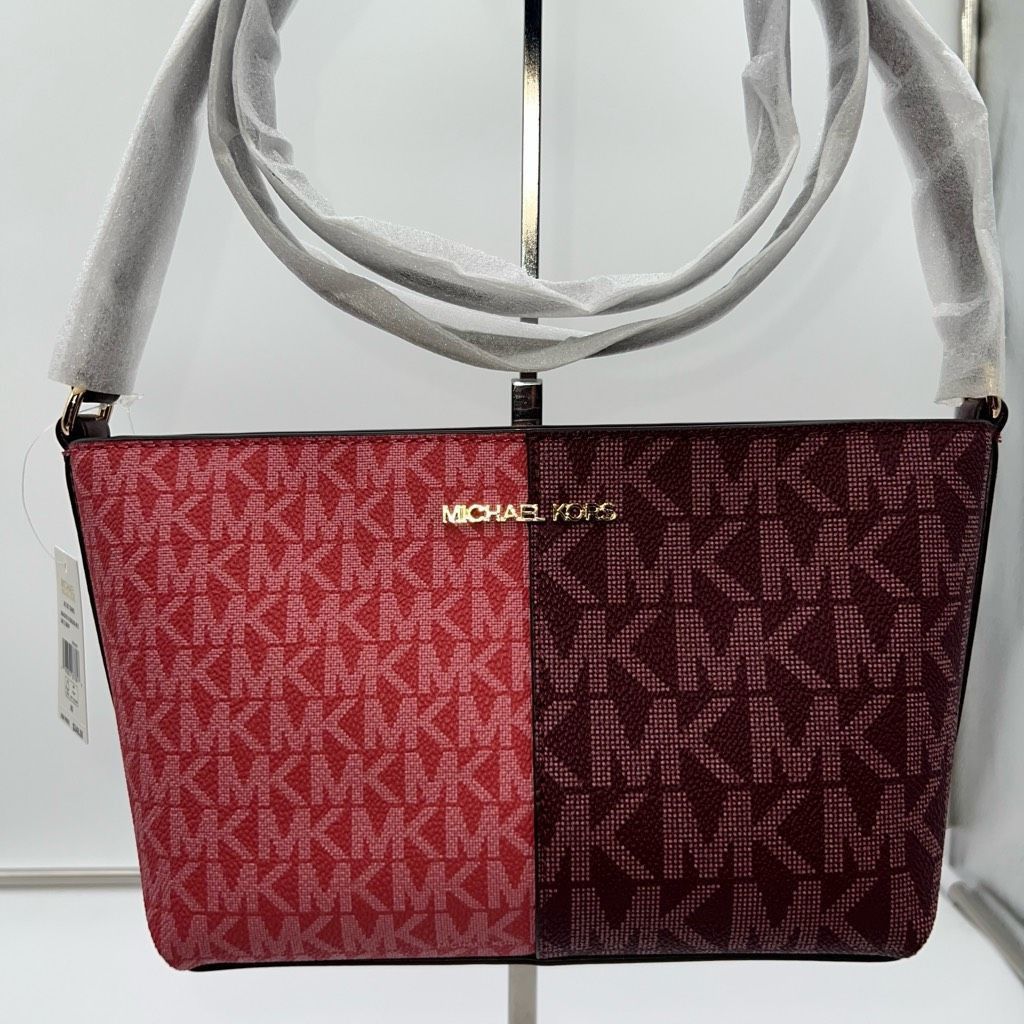 Michael Kors MICHAEL KORS JET SET SMALL ZIP CROSSBODY MK BAG 2 TONE OXBLOOD MERLOT PINK LOGO Size ONE SIZE - 1 Thumbnail