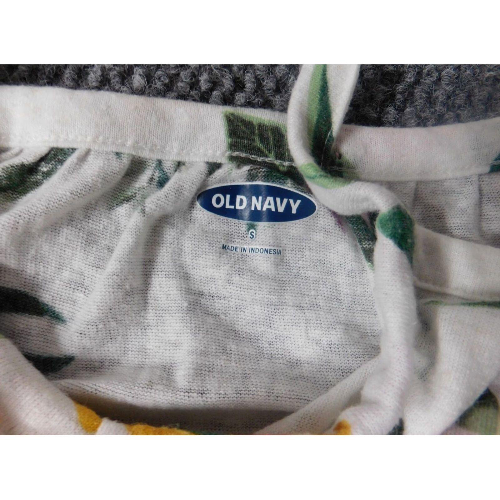 Old Navy Old Navy Womens Blouse S White Floral Pullover Round Neck Sleeveless Cotton Stretch Casual" Size S / US 4 / IT 40 - 6 Thumbnail