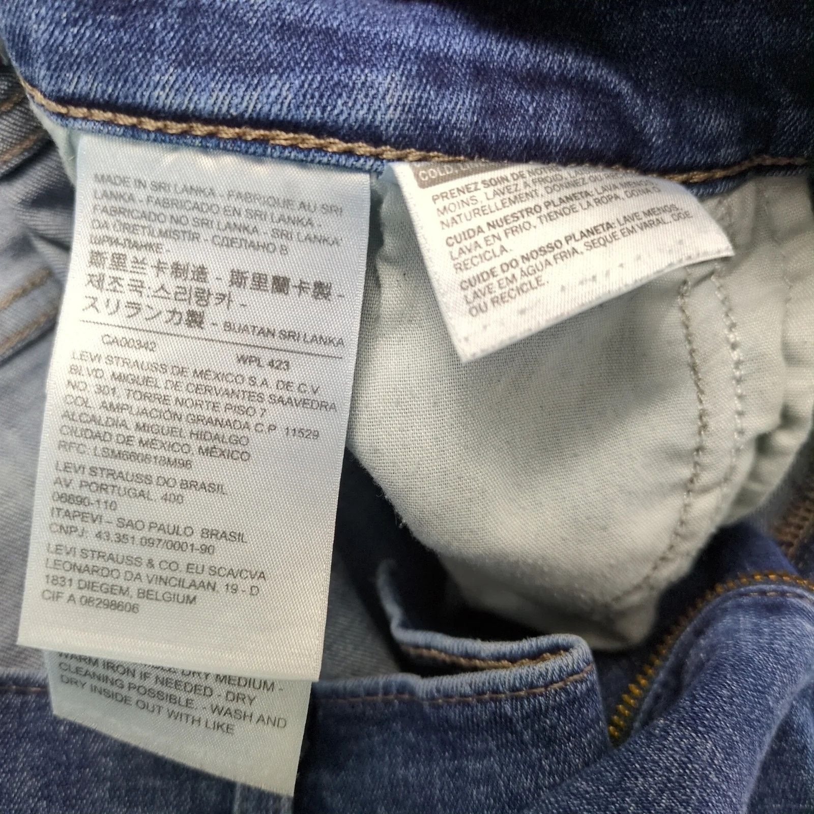 Levi's Levi's Classic Straight Jeans Women's 16 Stretch Denim 34x29 Size 38" / US 16 / IT 52 - 4 Thumbnail