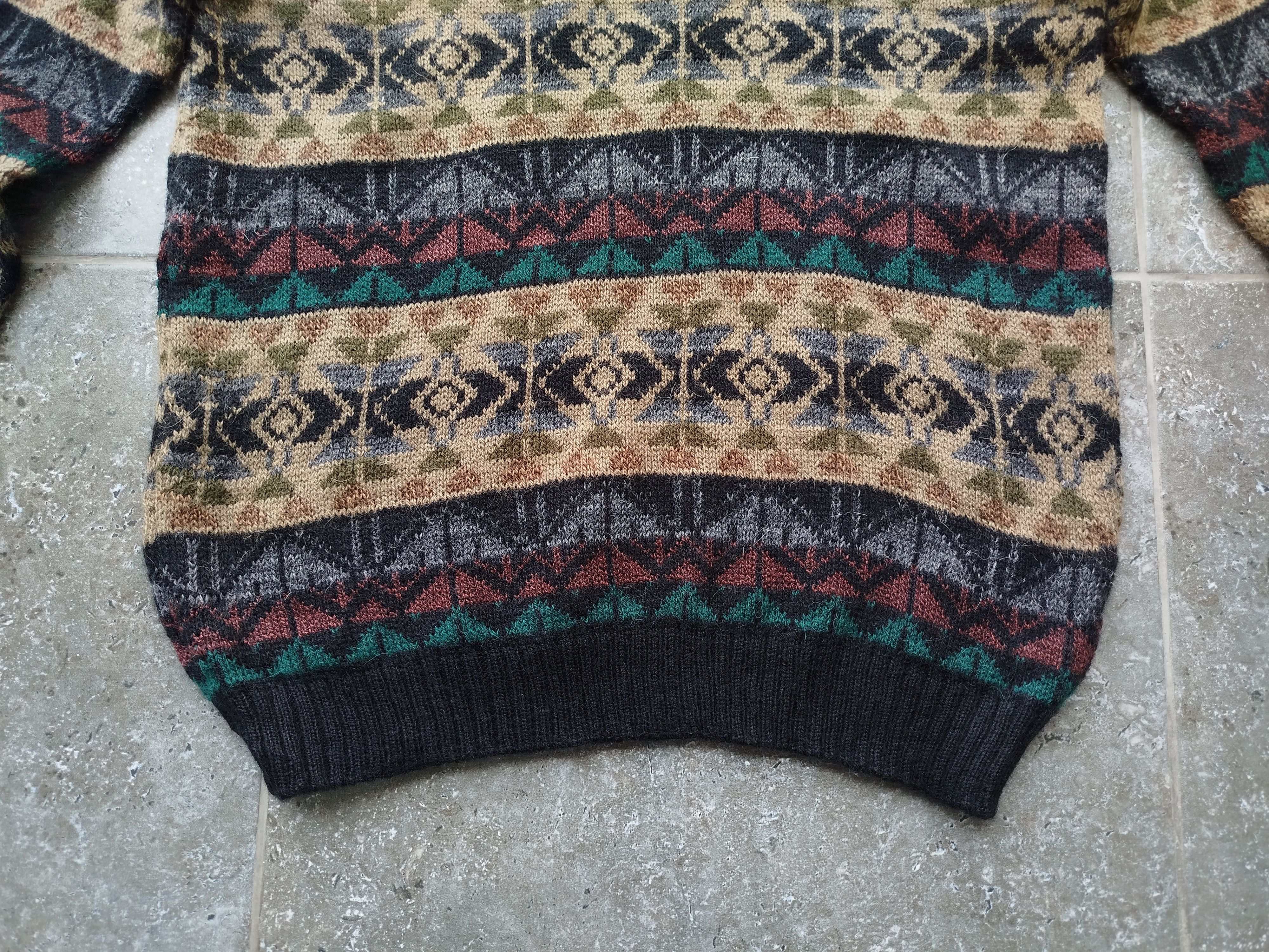 Vintage Peru Sweater Jumper Alpaca Knitted Crew Neck Ethnic Unisex Size US L / EU 52-54 / 3 - 5 Thumbnail
