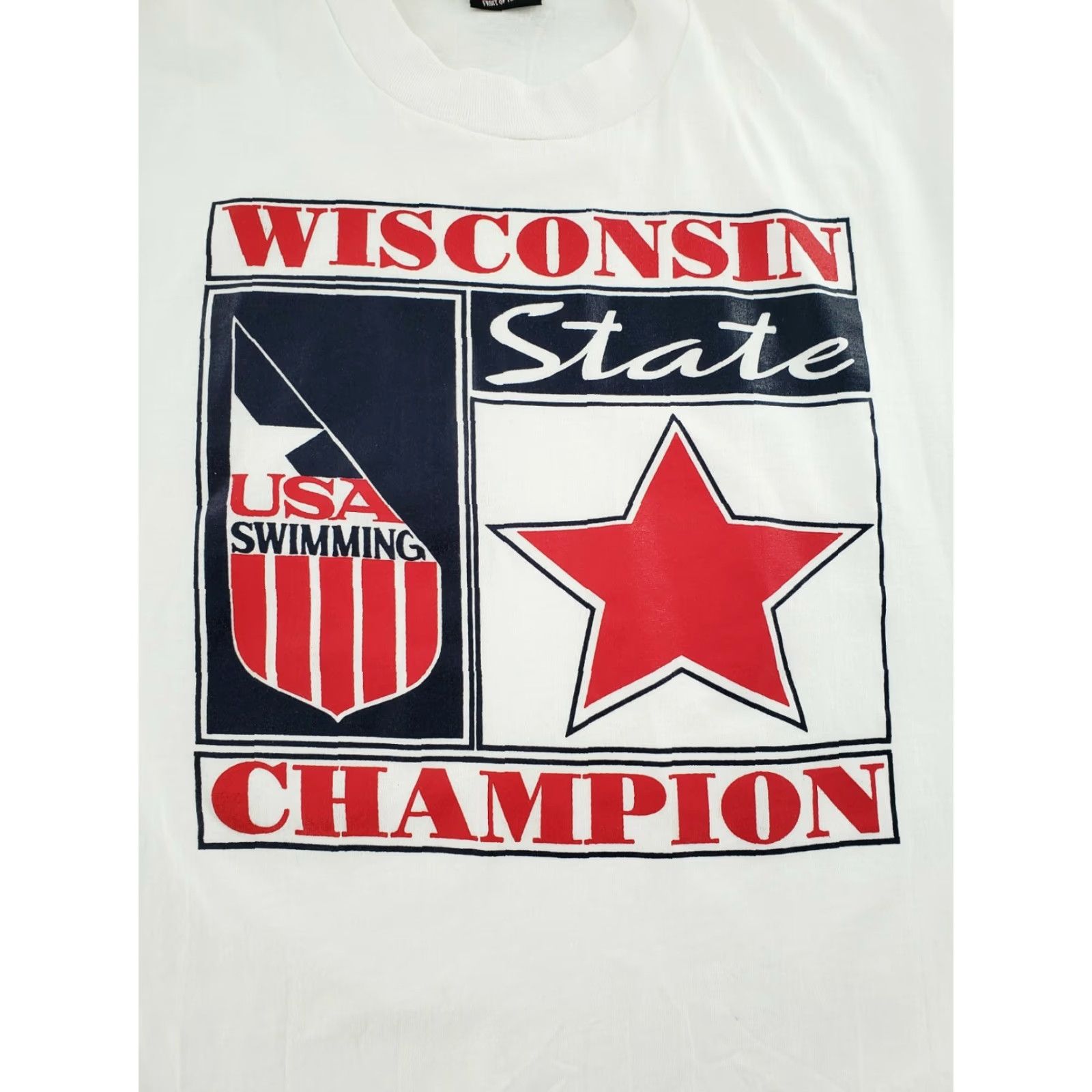 Fruit Of The Loom VINTAGE Fruit of the Loom Wisconsin State USA Swimming Champion T-Shirt Adult XL White 90s Crew Neck Graphic Print Mens Size US XL / EU 56 / 4 - 2 Thumbnail