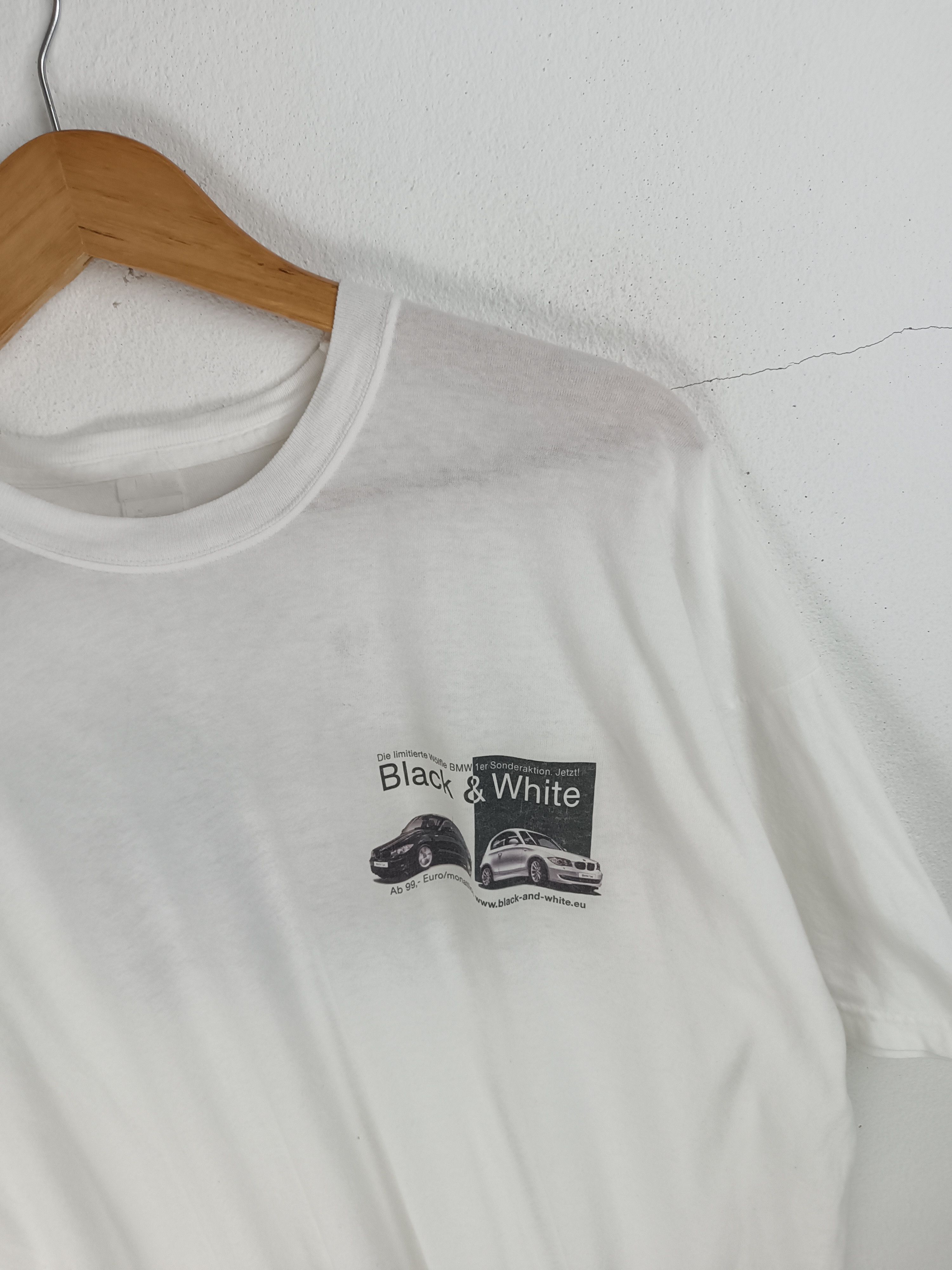 BMW VINTAGE Y2K BMW BLACK & WHITE SONDERAKTION TEE RACING JDM Size US XL / EU 56 / 4 - 7 Thumbnail