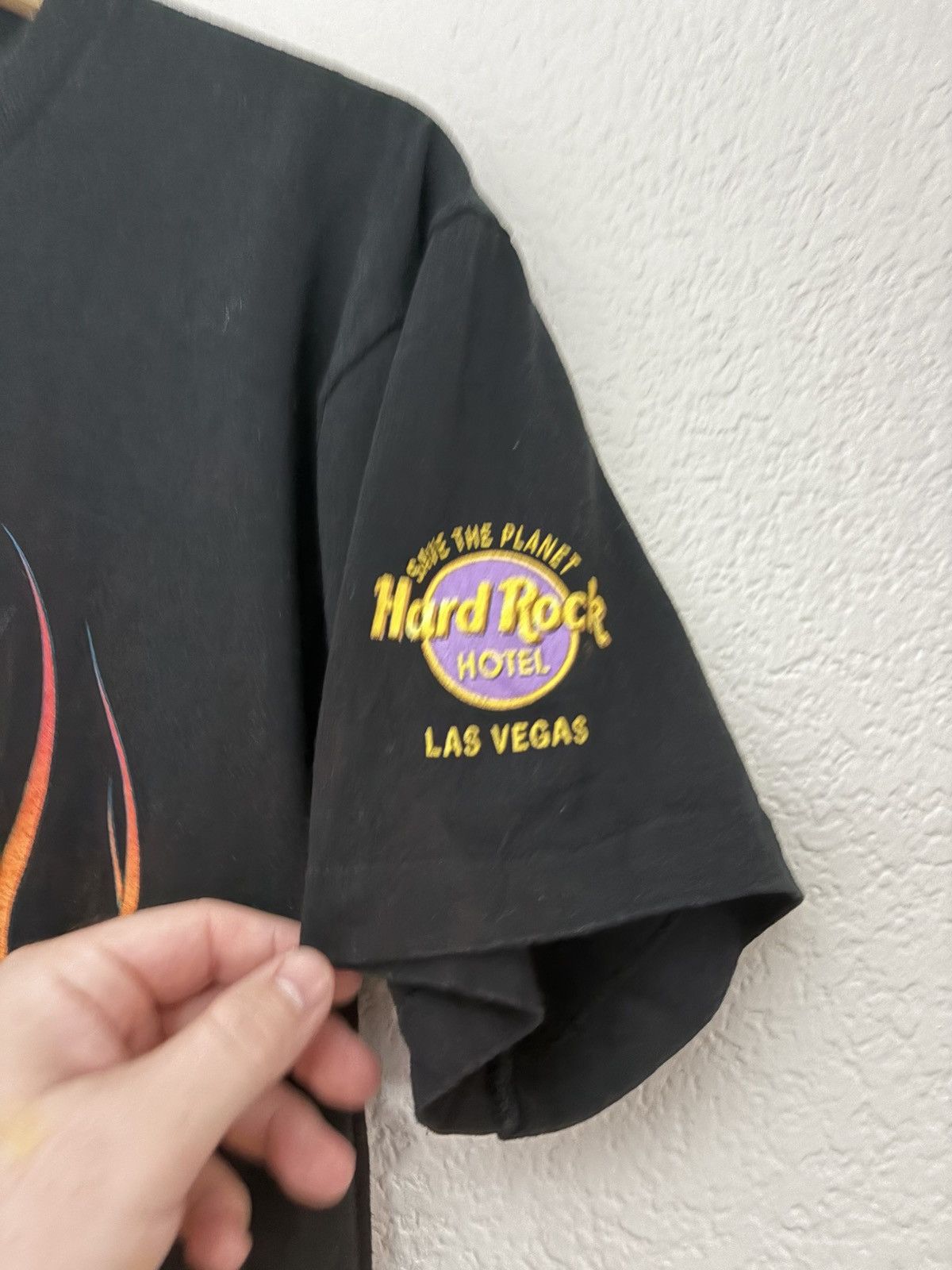 Vintage 90’s Hard Rock Cafe The Joint Rare Flame Graphic Tee Size US M / EU 48-50 / 2 - 4 Thumbnail