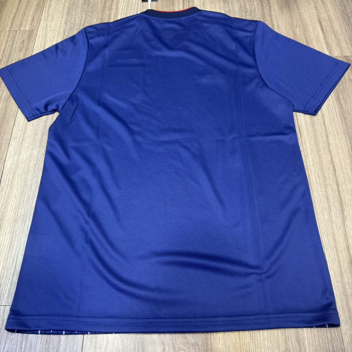 Adidas Japan World Cup 2018 home shirt full set (Bnwt) Size US M / EU 48-50 / 2 - 3 Thumbnail
