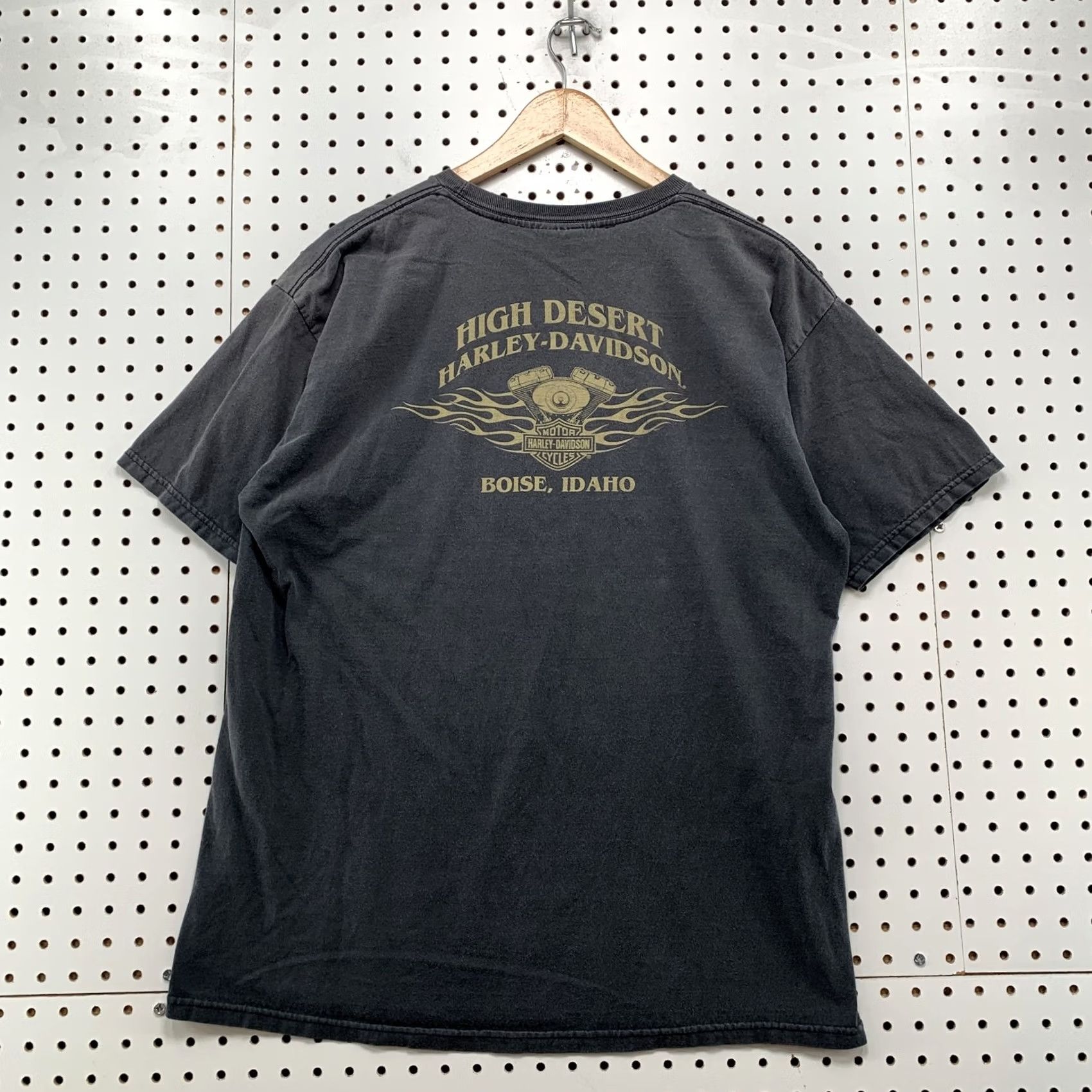 Harley Davidson VINTAGE Harley-Davidson Shirt Mens Large Black Eagle High Desert Idaho USA Size US L / EU 52-54 / 3 - 7 Thumbnail