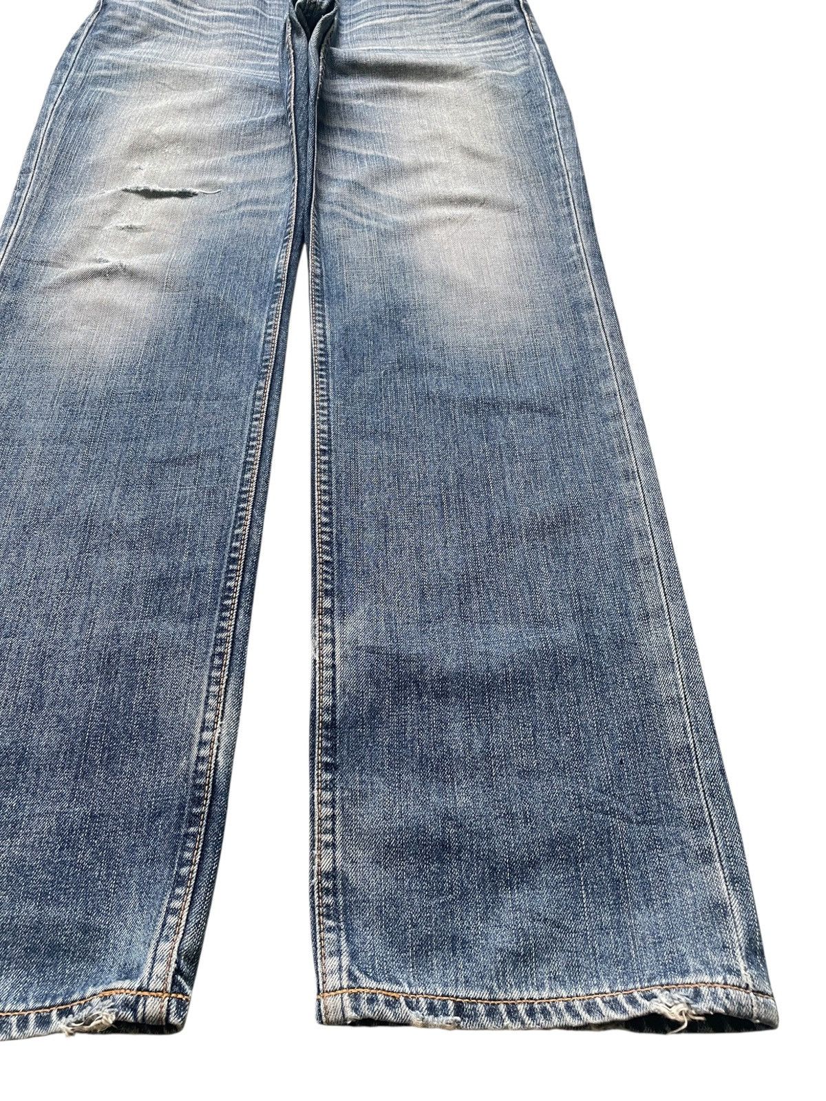Levi's Vintage 90s Levis 702 Faded Wash Distressed Loose Jeans Size US 32 / EU 48 - 7 Thumbnail