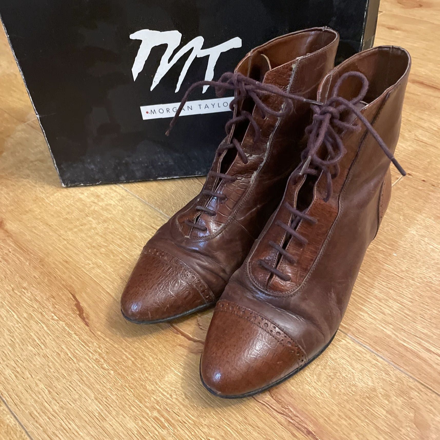Vintage VINTAGE Morgan Taylor Victorian Boots Leather Brown Lace Up Pointed Toe 6.5B Women Upper Material: Leather Size US 7 / IT 37 - 2 Thumbnail
