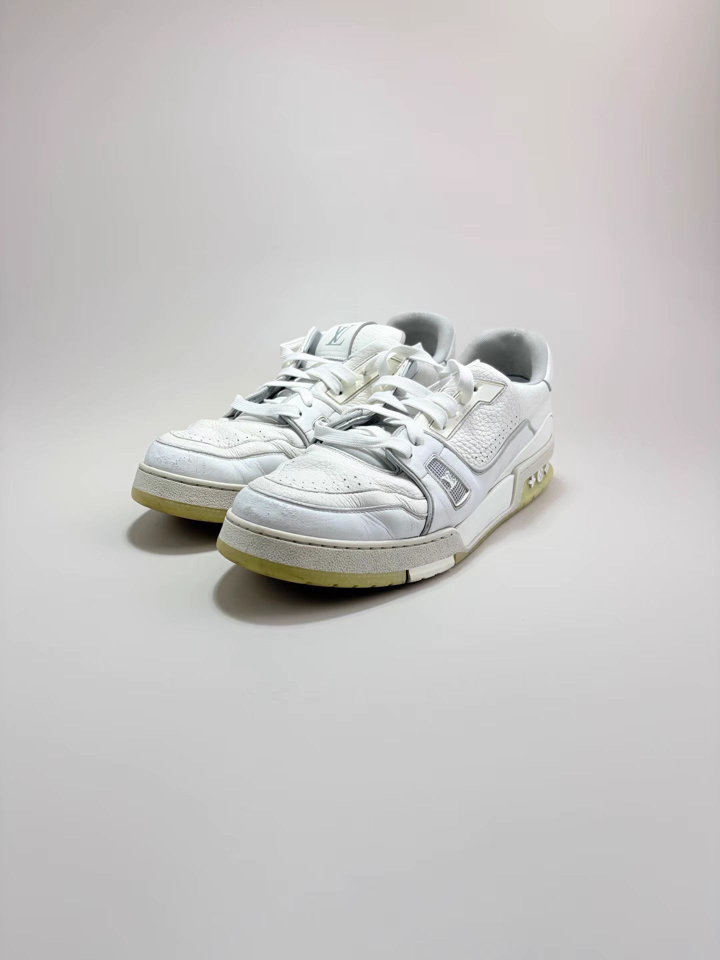 Louis Vuitton LOUIS VUITTON LV TRAINER White Cement Sneakers K1 Size US 11 / EU 44 - 1 Thumbnail