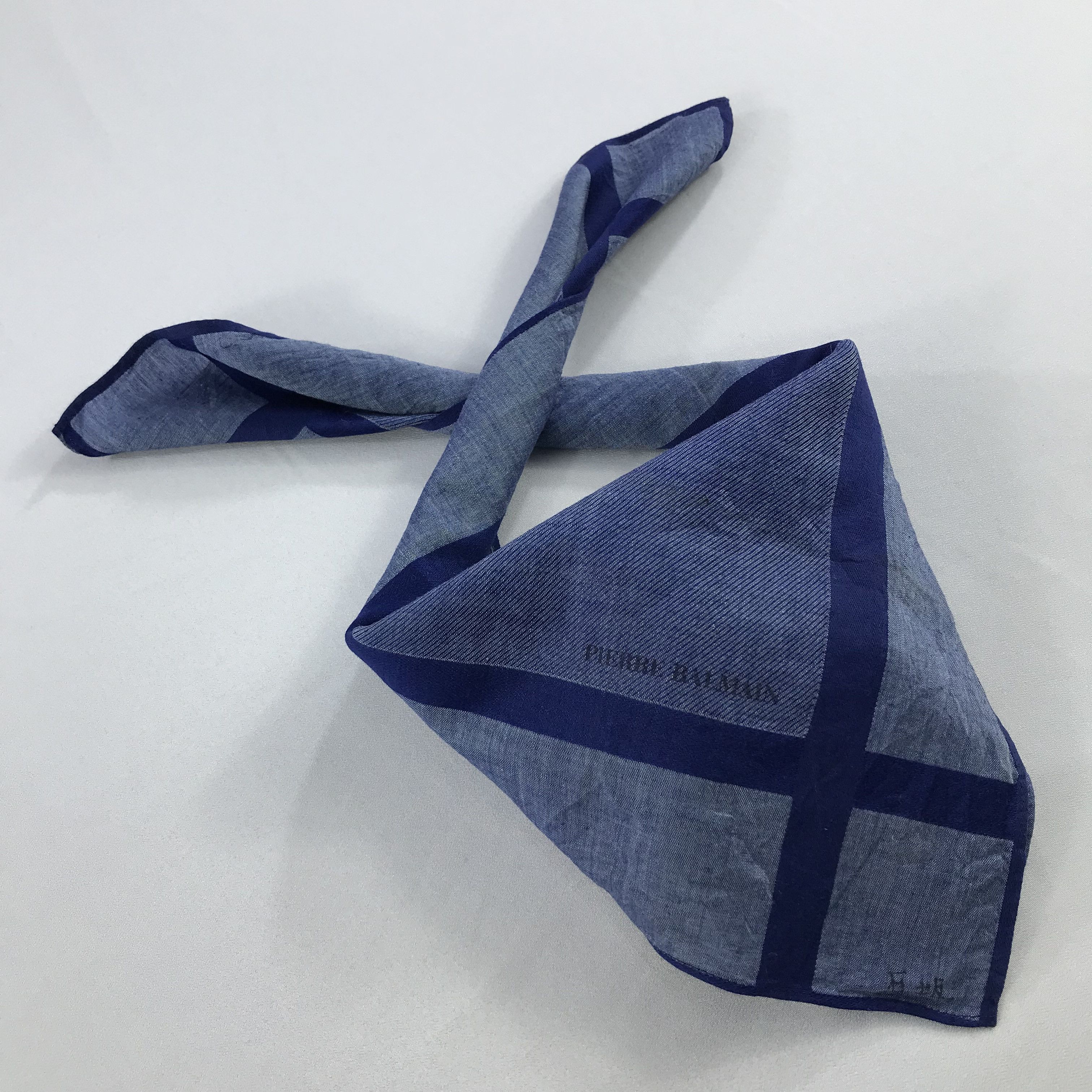 Pierre Balmain × Vintage Pierre Balmain Bandana / Handkerchief / Neckerchief - S2663 Size ONE SIZE - 4 Thumbnail