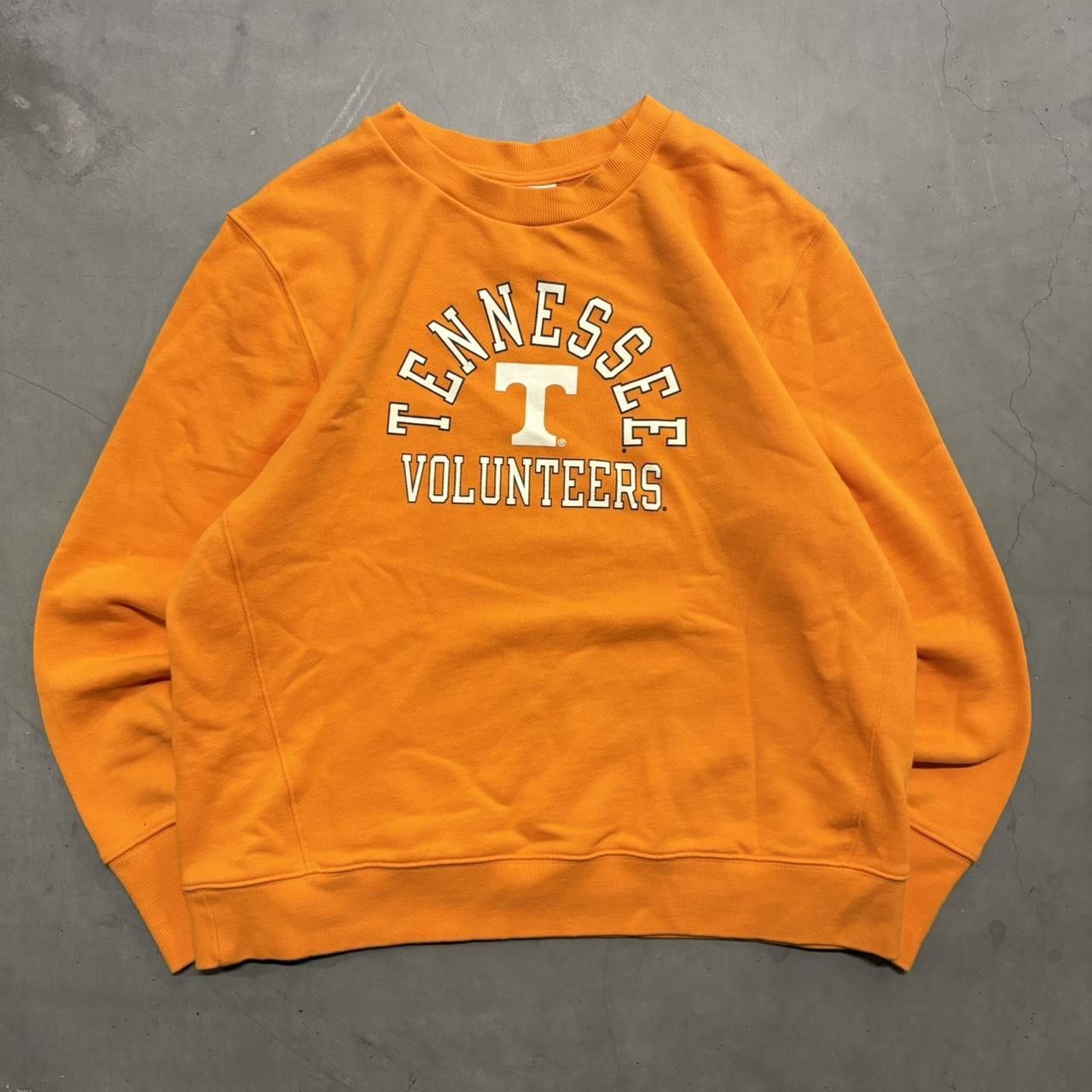 Champion × Vintage Crazy Vintage Y2K/2000s Champion Tennessee Volunteers Orange Sweatshirt Crewneck! Size US XL / EU 56 / 4 - 1 Thumbnail