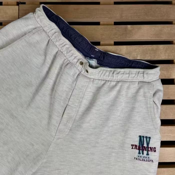 Adidas × Vintage Mens Shorts Adidas Originals Training Vintage Size M Size US 30 / EU 46 - 2 Thumbnail