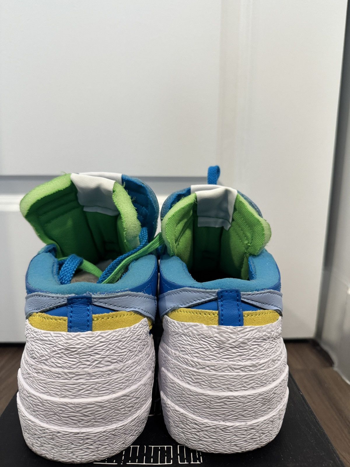Kaws × Nike × Sacai NIKE X SACAI X KAWS BLAZER LOW Size US 10.5 / EU 43-44 - 3 Thumbnail
