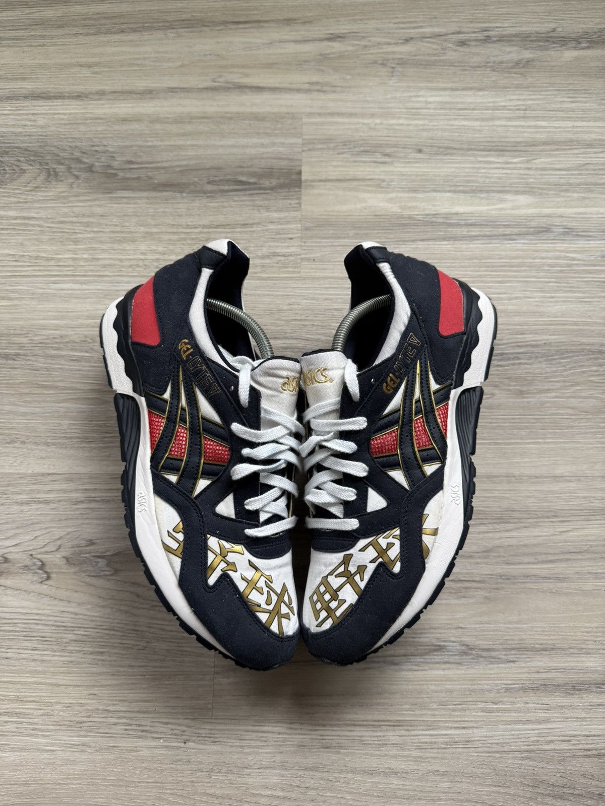 Asics Asics Gel Lyte V Japanese Sport Style Size US 11 / EU 44 - 1 Thumbnail