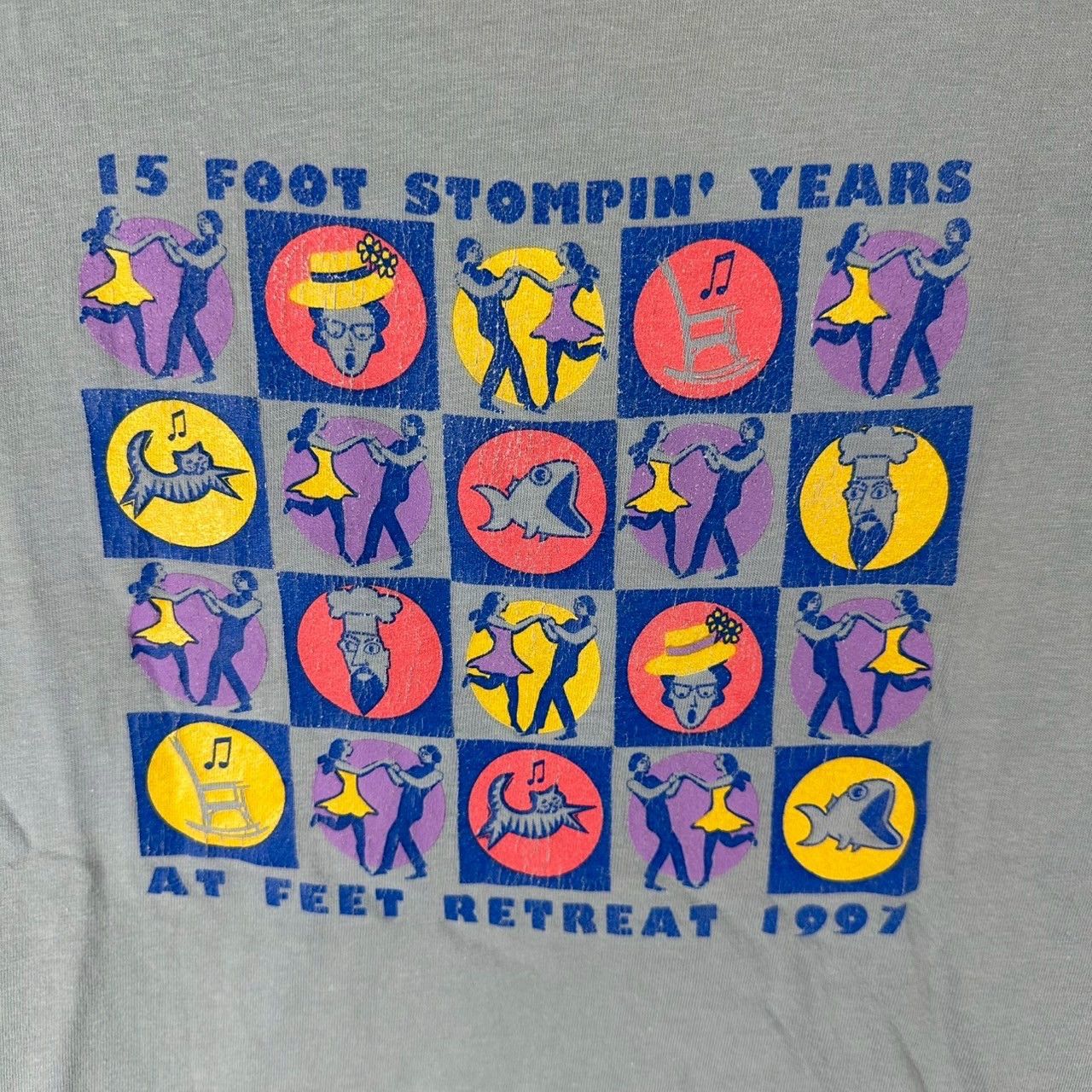Vintage ​​1997 Feet Retreat 15 Foot Stompin Years Artwork T-shirt Size US L / EU 52-54 / 3 - 2 Thumbnail