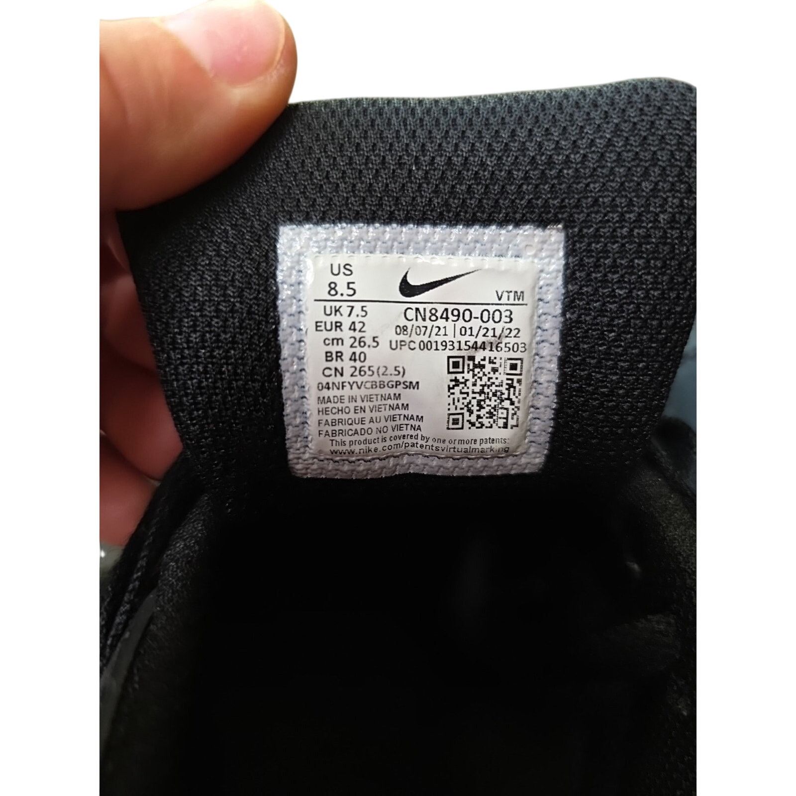 Nike Air Max 90 Triple Black Size 8.5 US Size US 8 / EU 41 - 8 Thumbnail
