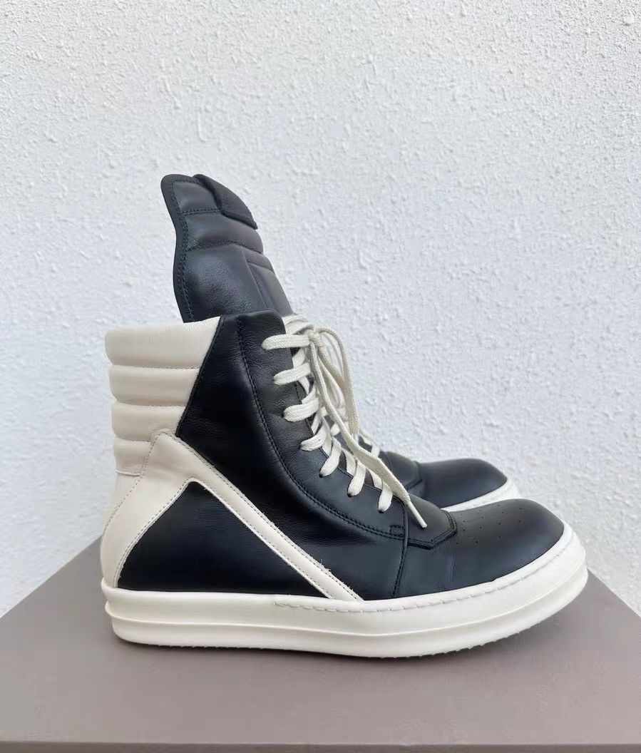 Rick Owens Rick Owens Black & White High-Top Inverted Triangle Size US 7 / EU 40 - 1 Thumbnail