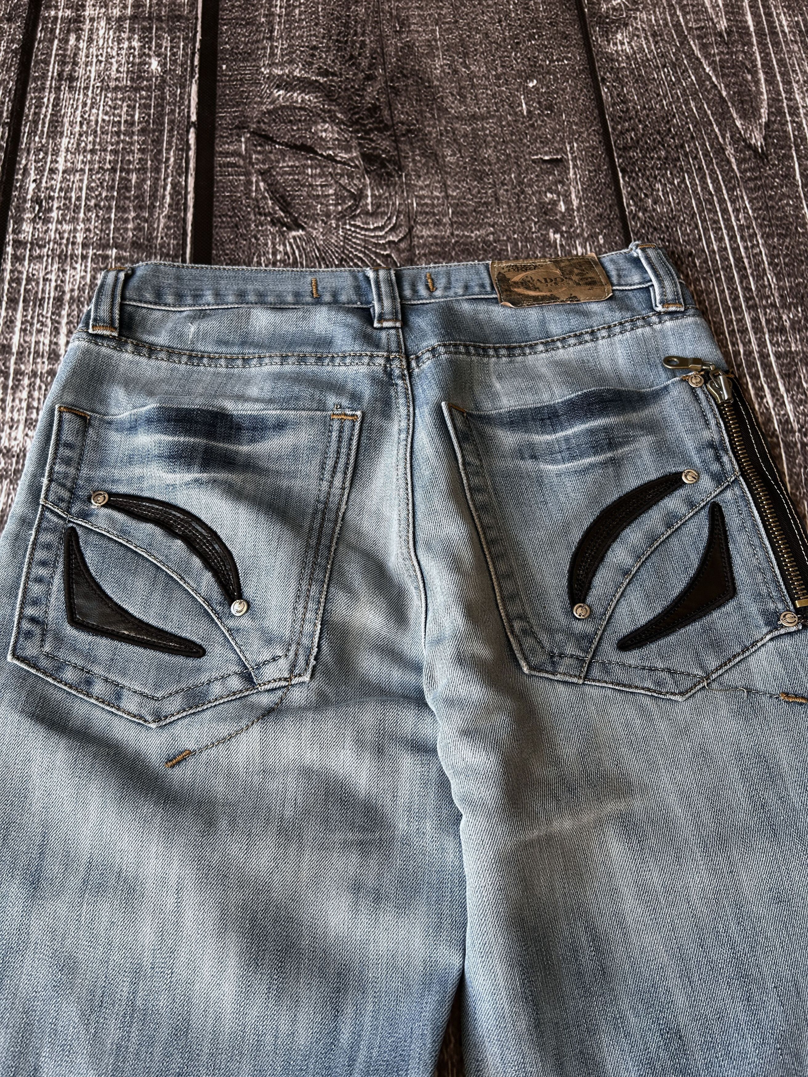 Vintage Light Wash Wide Leg Zip Pocket Baggy Denim Jeans Y2K Style Size US 30 / EU 46 - 3 Thumbnail