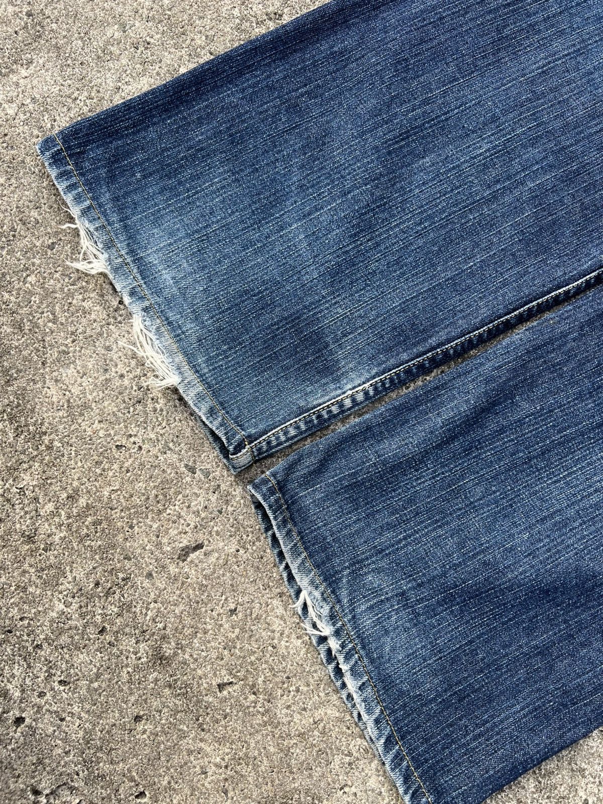 Levi's 💥Baggy💥Vintage Levi’s 503 Distressed Mud Wash Jean Size US 35 - 13 Thumbnail