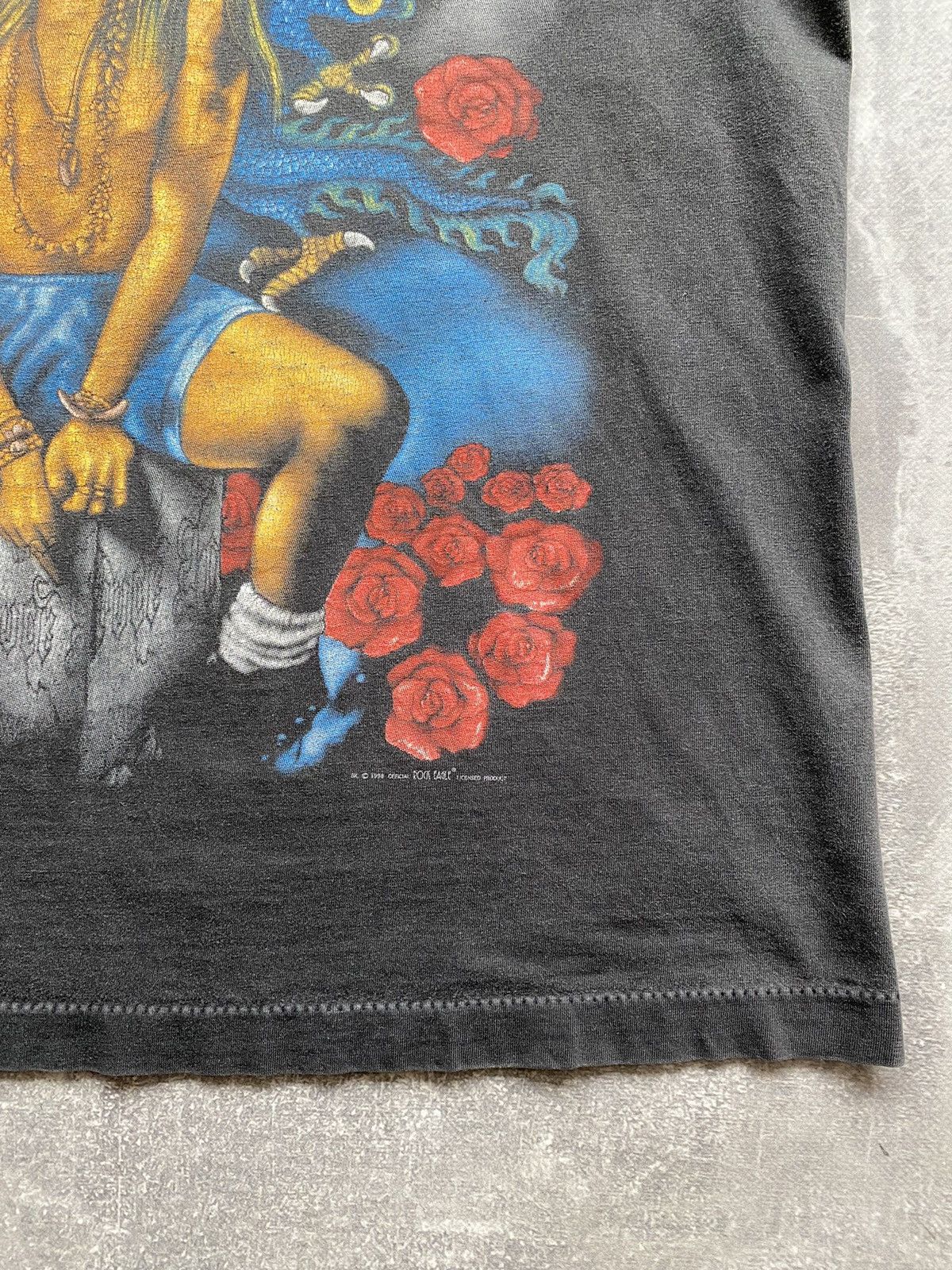 Band Tees Rare Vintage 1998 Guns N Roses Faded T Shirt Size US L / EU 52-54 / 3 - 3 Thumbnail