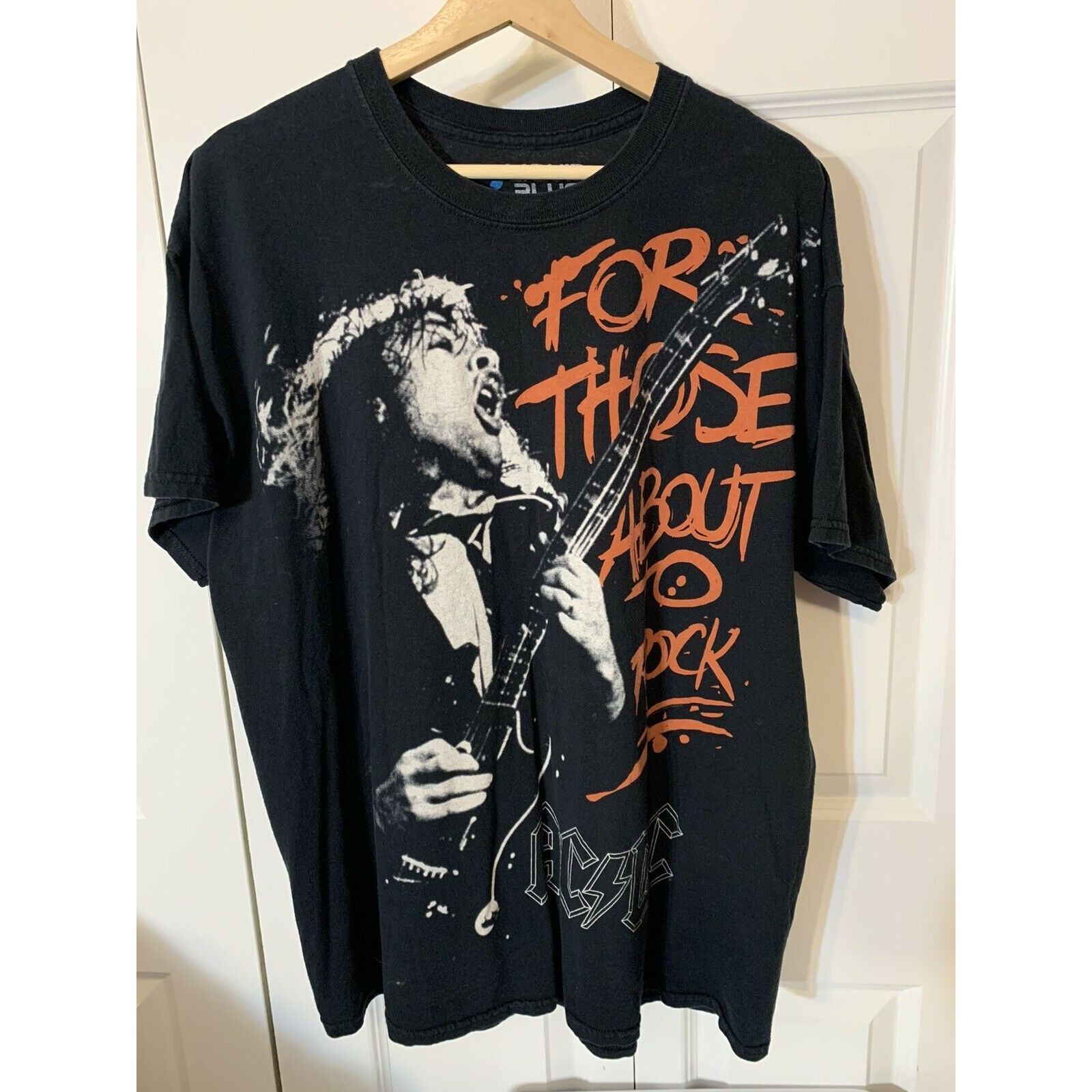 Liquid Blue AC/DC Liquid Blue T Shirt Men’s Sz XL For Those About To Roc Size US XL / EU 56 / 4 - 5 Thumbnail