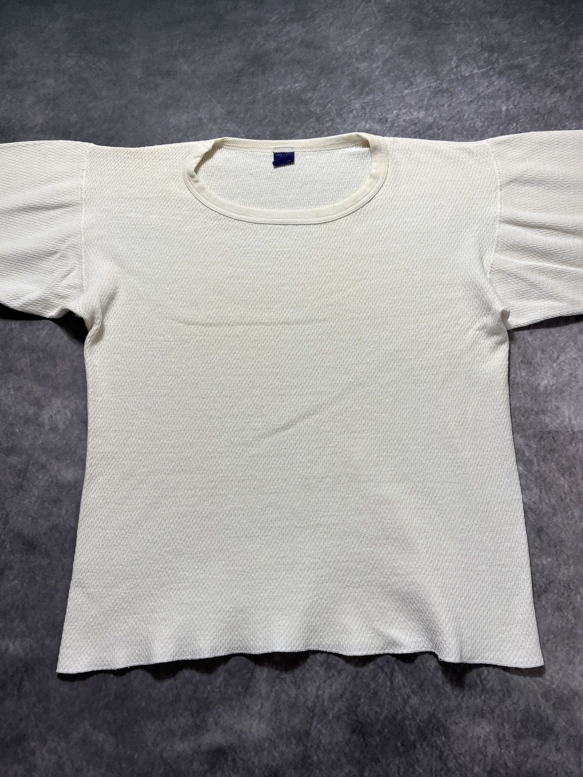 Vintage 1980s KMart Longsleeve Vintage Thermal Shirt Waffle 80s 90s Size US L / EU 52-54 / 3 - 5 Thumbnail