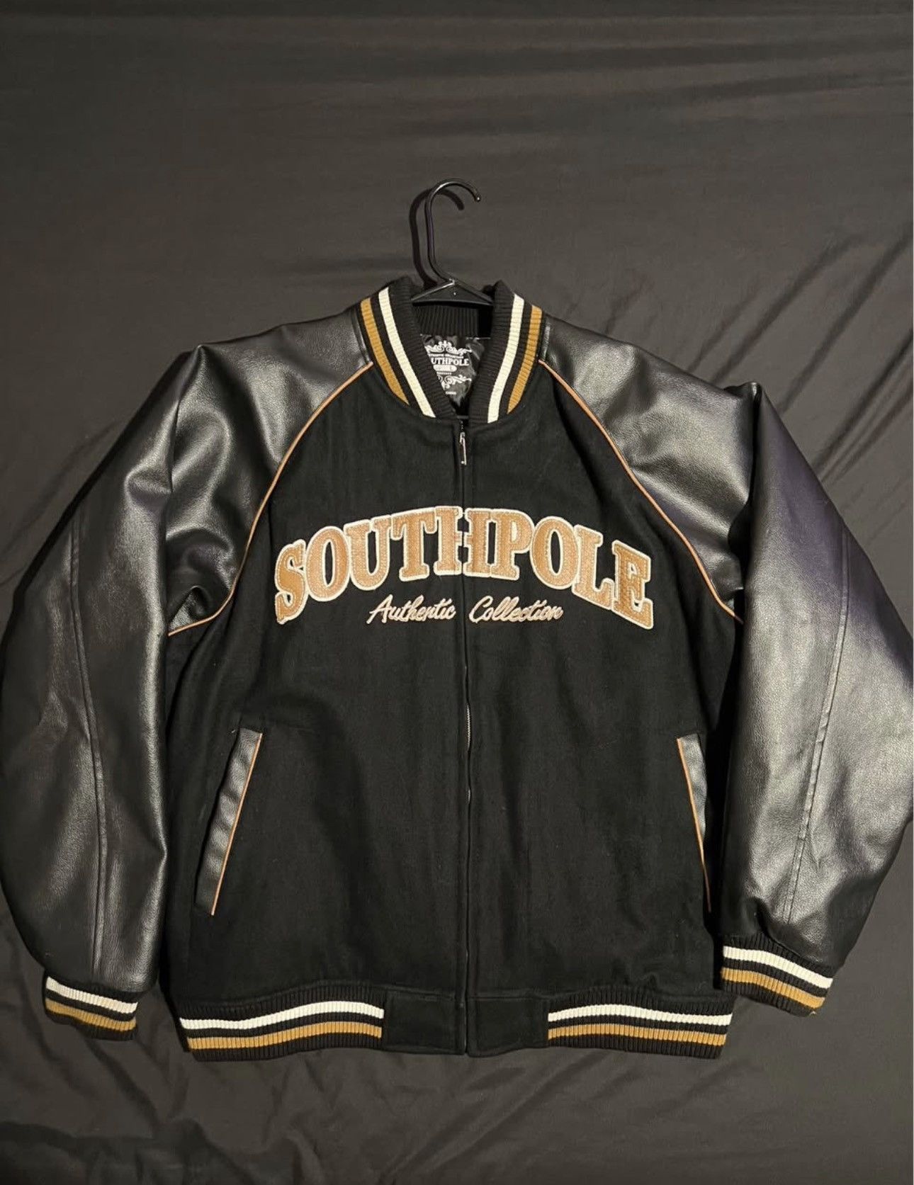 Southpole Southpole Collection Leather Wool Varsity Jacket Vintage Size US L / EU 52-54 / 3 - 1 Thumbnail