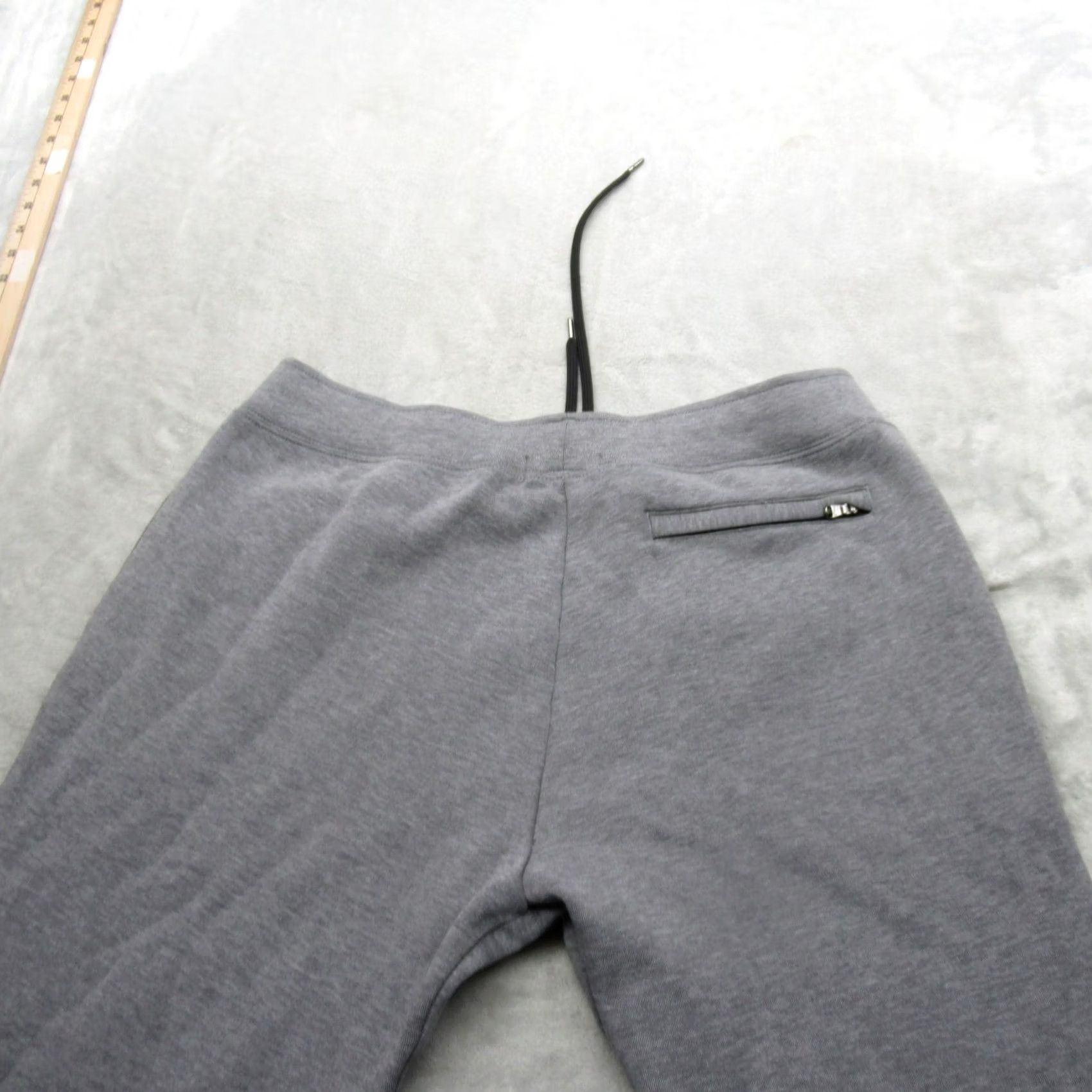Polo Ralph Lauren Polo Ralph Lauren Sweat Pants Jogger Mens Medium Gray 32x28 Drawstring Zipper Pocket Logo Front Size US M / EU 48-50 / 2 - 7 Thumbnail