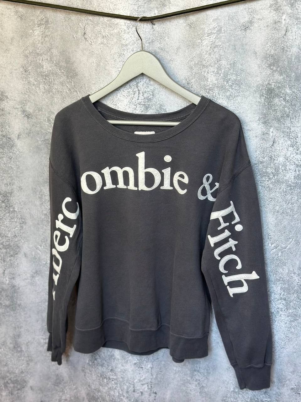Abercrombie & Fitch Abercrombie & Fitch Soft Collection Oversized Logo Sweater Size L / US 10 / IT 46 - 2 Thumbnail