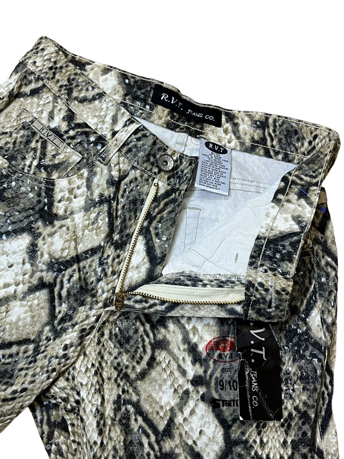 Japanese Brand NWT REVOLT R.V.T JEANS CO SNAKE SKIN PATTERNED FLARED PANT Size 26" / US 2 / IT 38 - 9 Thumbnail