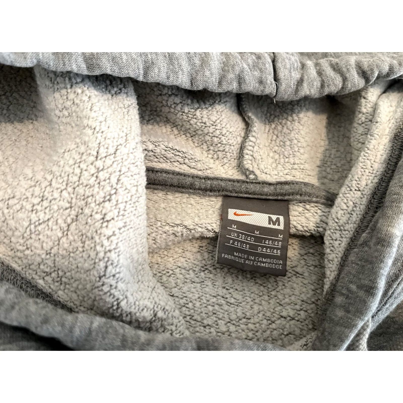 Nike VINTAGE Nike Football Pullover Hoodie Gray Mens Medium Shirt Size US M / EU 48-50 / 2 - 3 Thumbnail