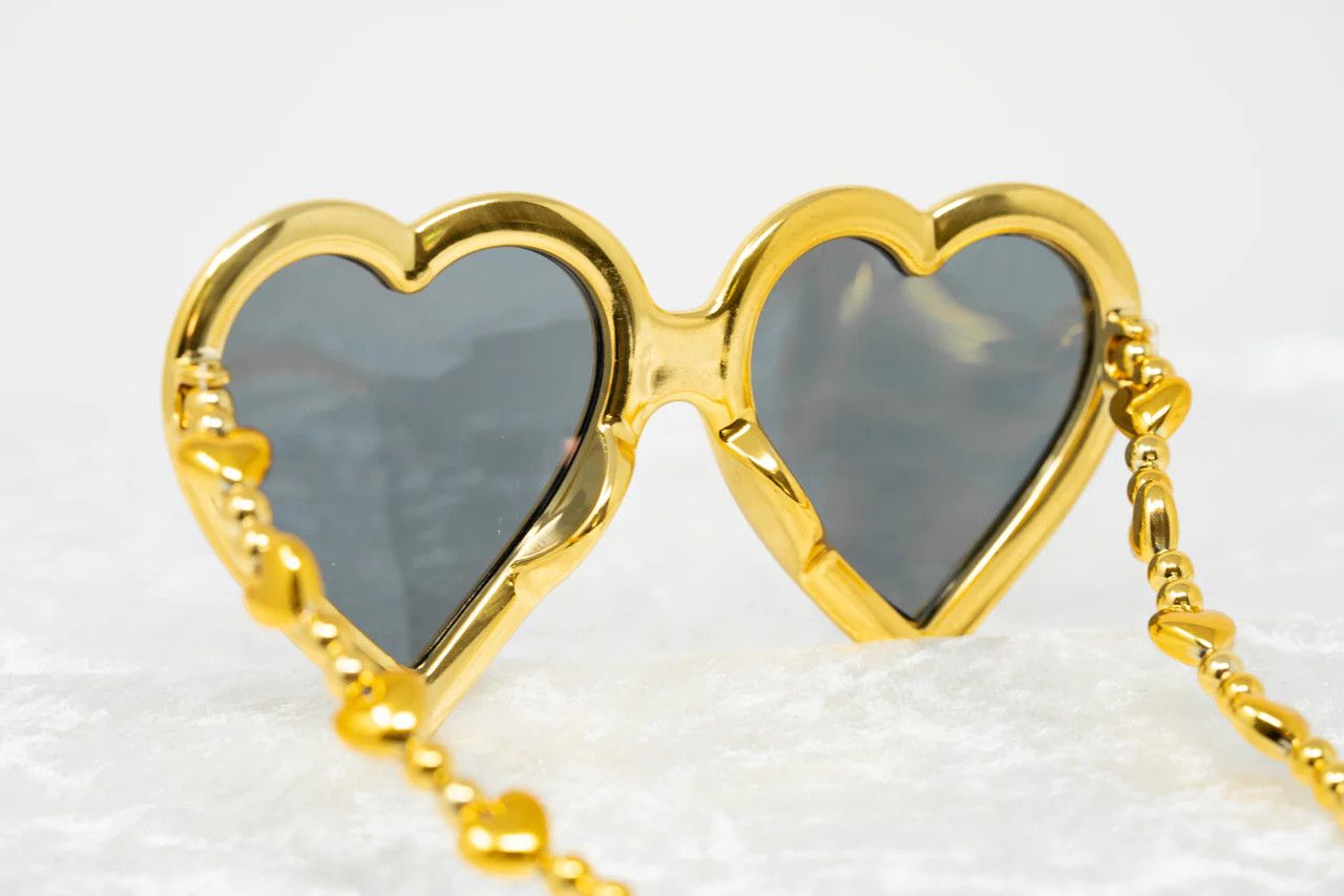 Jeremy Scott Jeremy Scott Gold Heart Shaped Sunglasses Size ONE SIZE - 5 Thumbnail