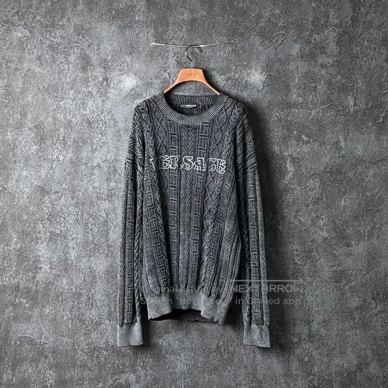 Versace Versace Charcoal grey letter cotton sweater Size US M / EU 48-50 / 2 - 1 Thumbnail