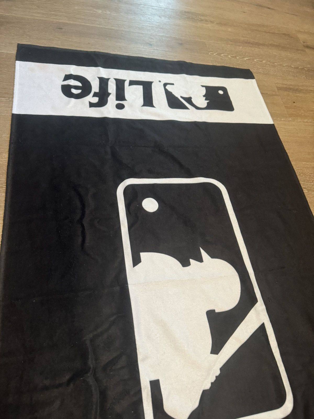MLB MLB Life Official XLarge Beach Towel Black/White New Size ONE SIZE - 7 Thumbnail
