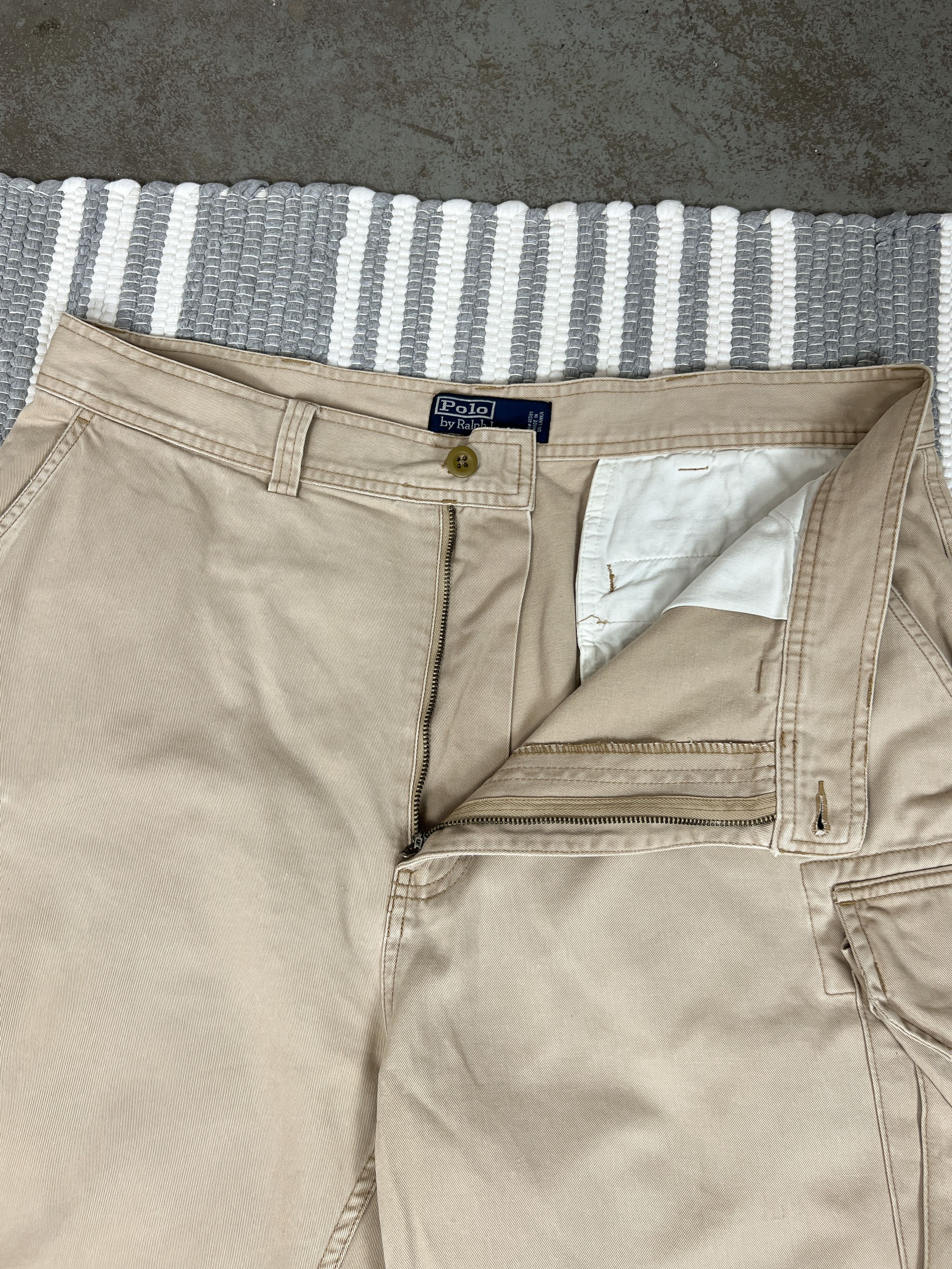 Polo Ralph Lauren Vintage Polo Ralph Lauren Cargo Shorts Size US 36 / EU 52 - 3 Thumbnail
