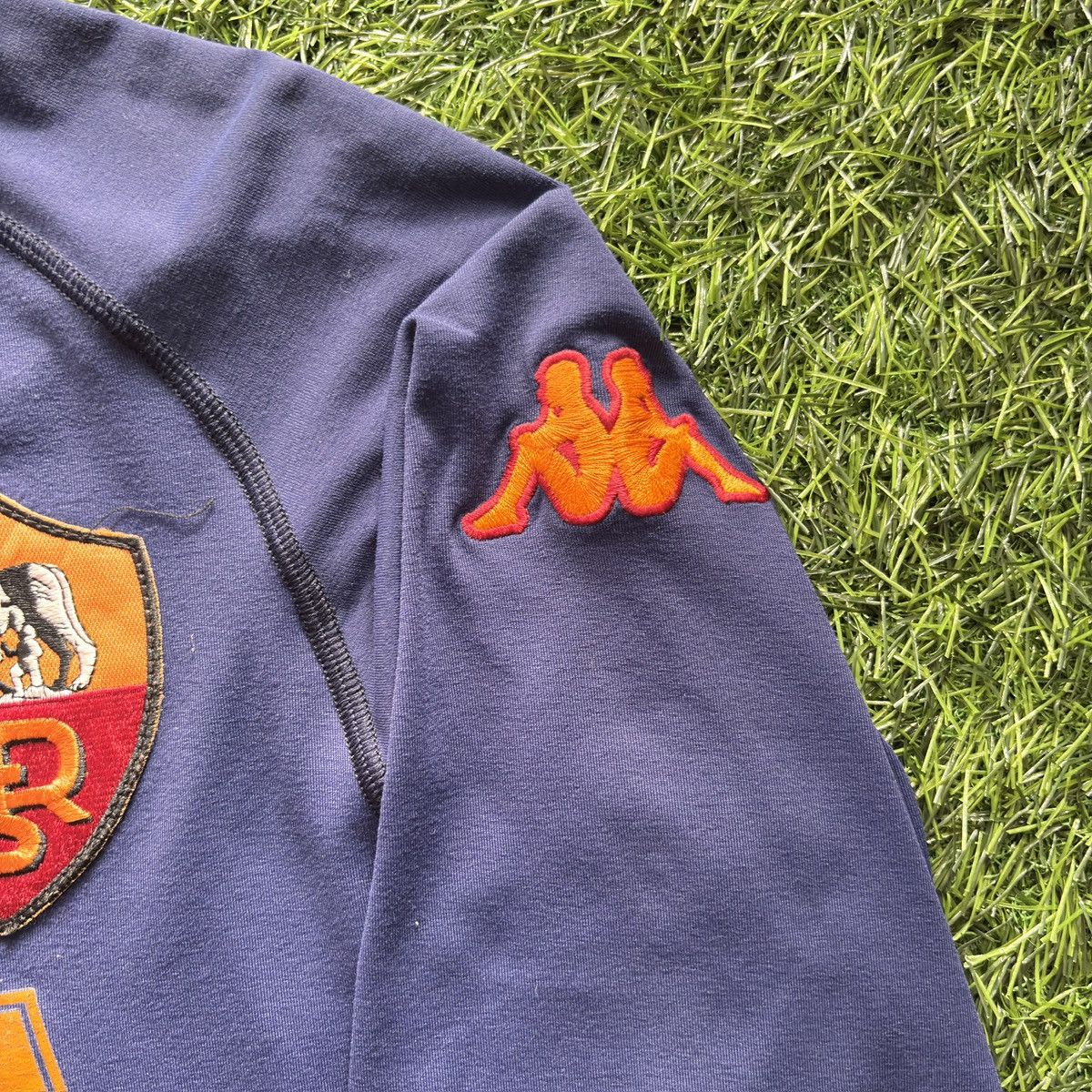 Kappa Kappa As Roma 3rd 2000-01 Scudetto Totti #10 Soccer Jersey Size US L / EU 52-54 / 3 - 6 Thumbnail
