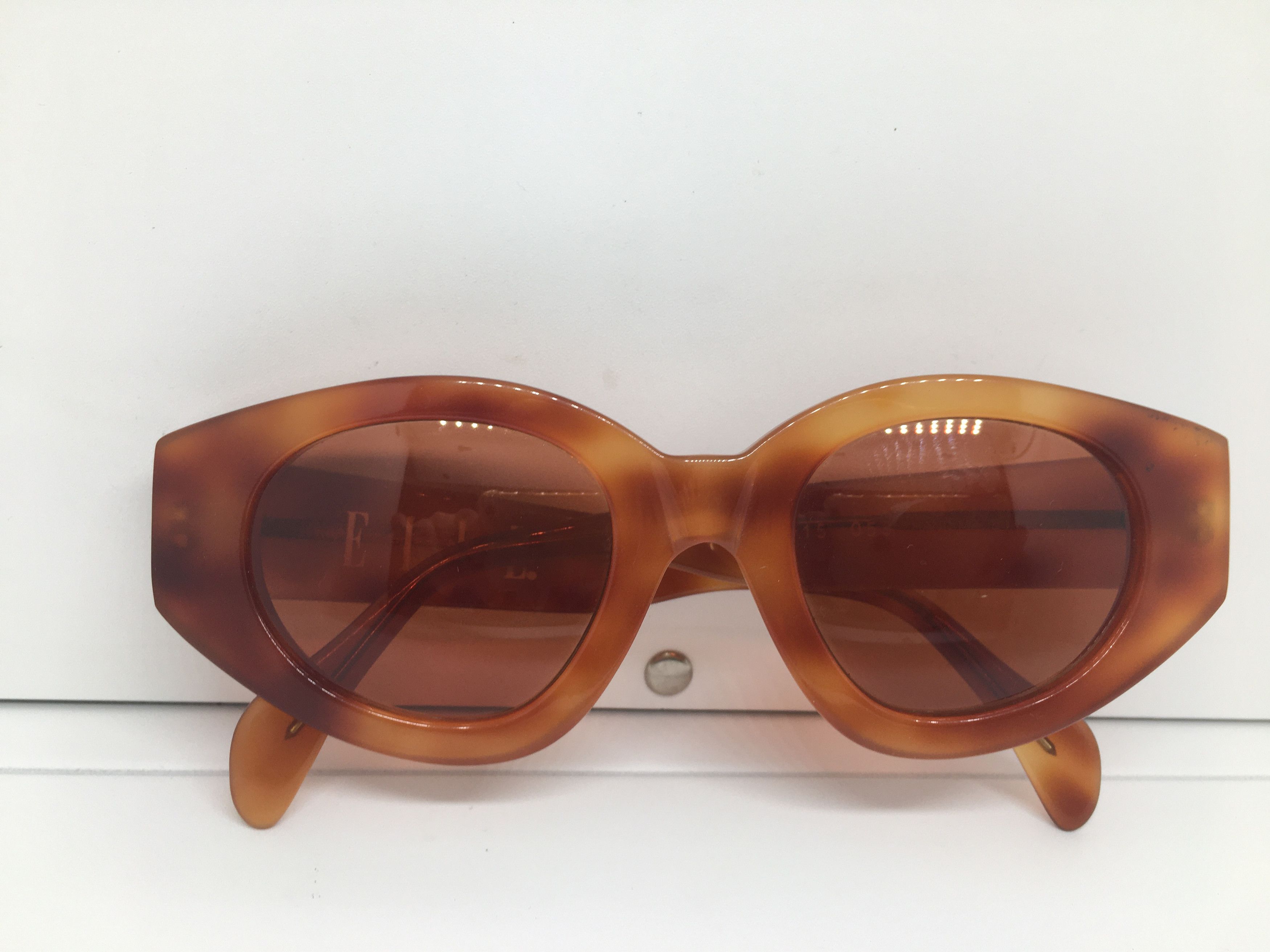 Vintage Vintage ELLE Tokyo Tortoise Sunglasses Frame Made in France Size ONE SIZE - 7 Thumbnail