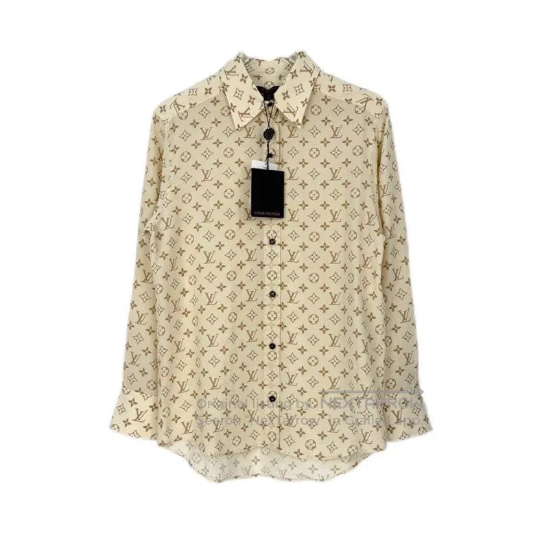 Louis Vuitton Louis Vuitton Apricot silk presbyopic full print shirt Size XS / US 0-2 / IT 36-38 - 1 Thumbnail