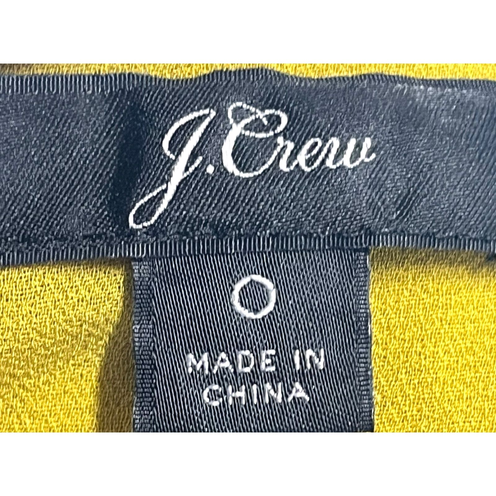 J.Crew J.CREW Velvet Faux Wrap Blouse Gold Adult Size 0 Long Sleeve V-Neck Womens Size XS / US 0-2 / IT 36-38 - 6 Thumbnail